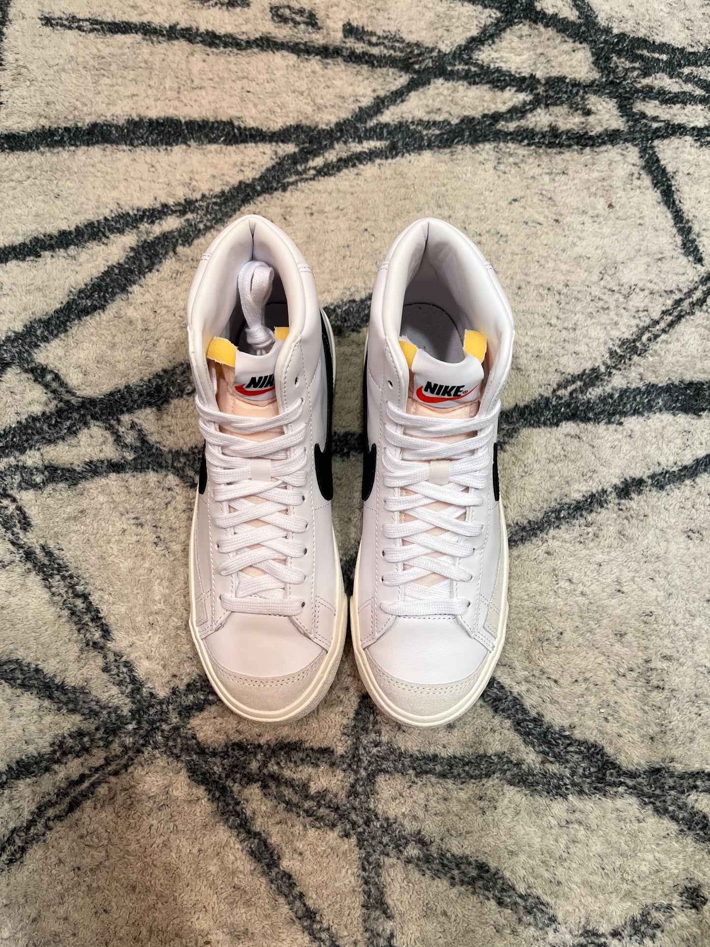 Nike Blazer Mid Vintage White