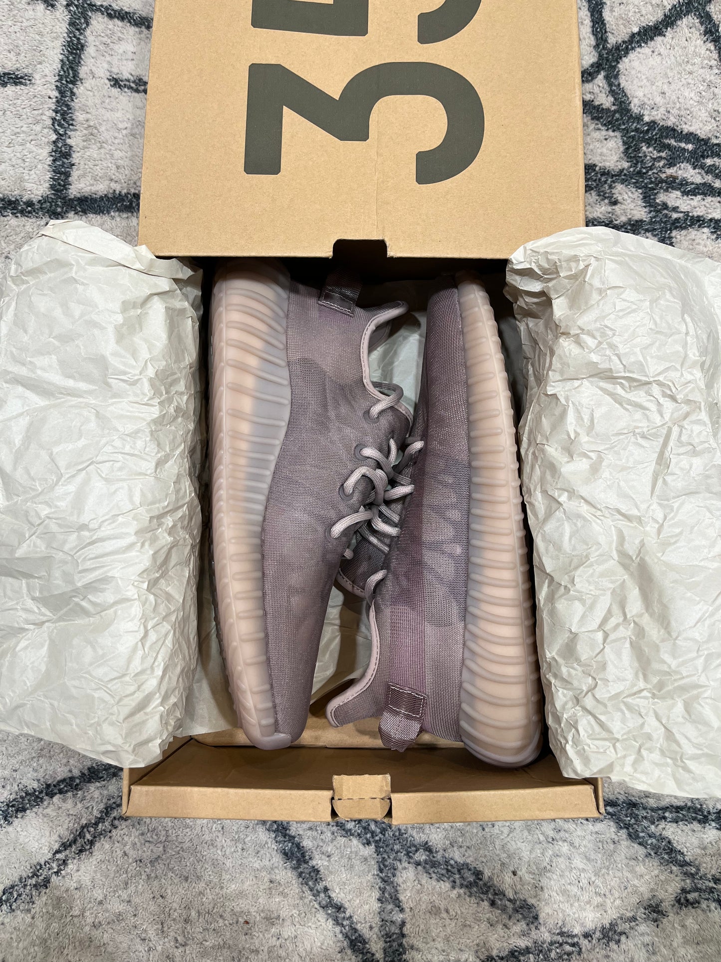 Yeezy 350 Monmis