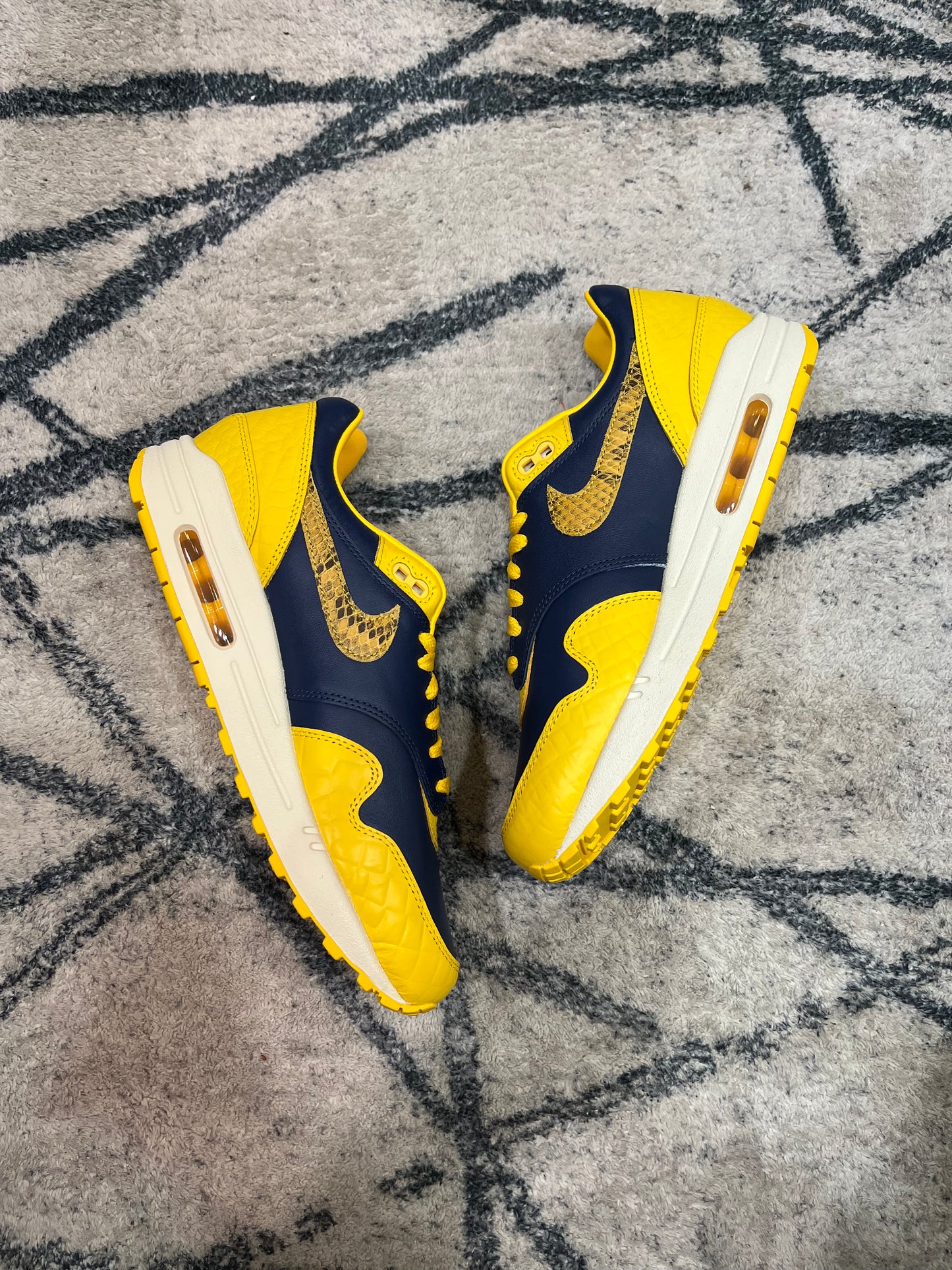 Nike Air Max 1 Michigan