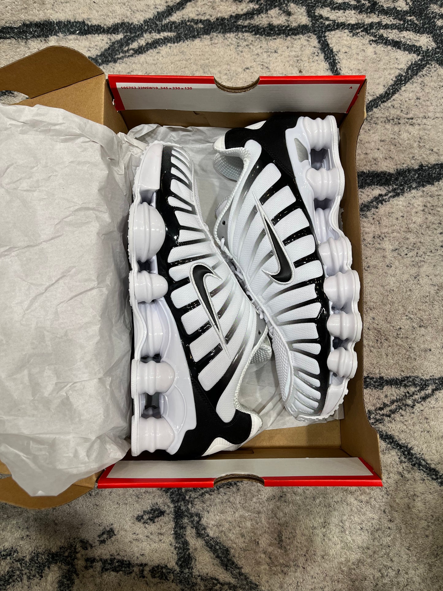 Nike Shox White Black