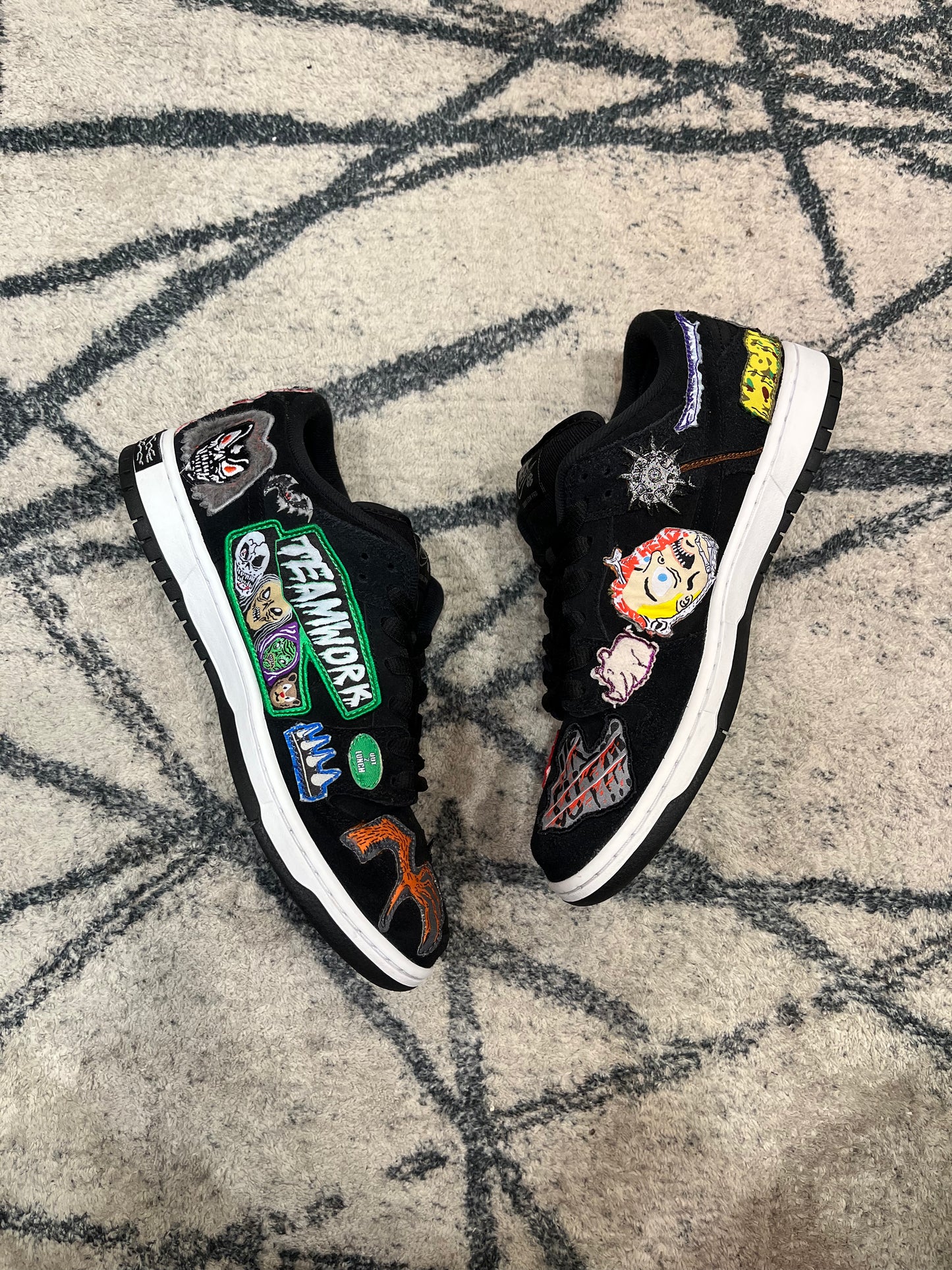 Nike Dunk Sb NeckFace