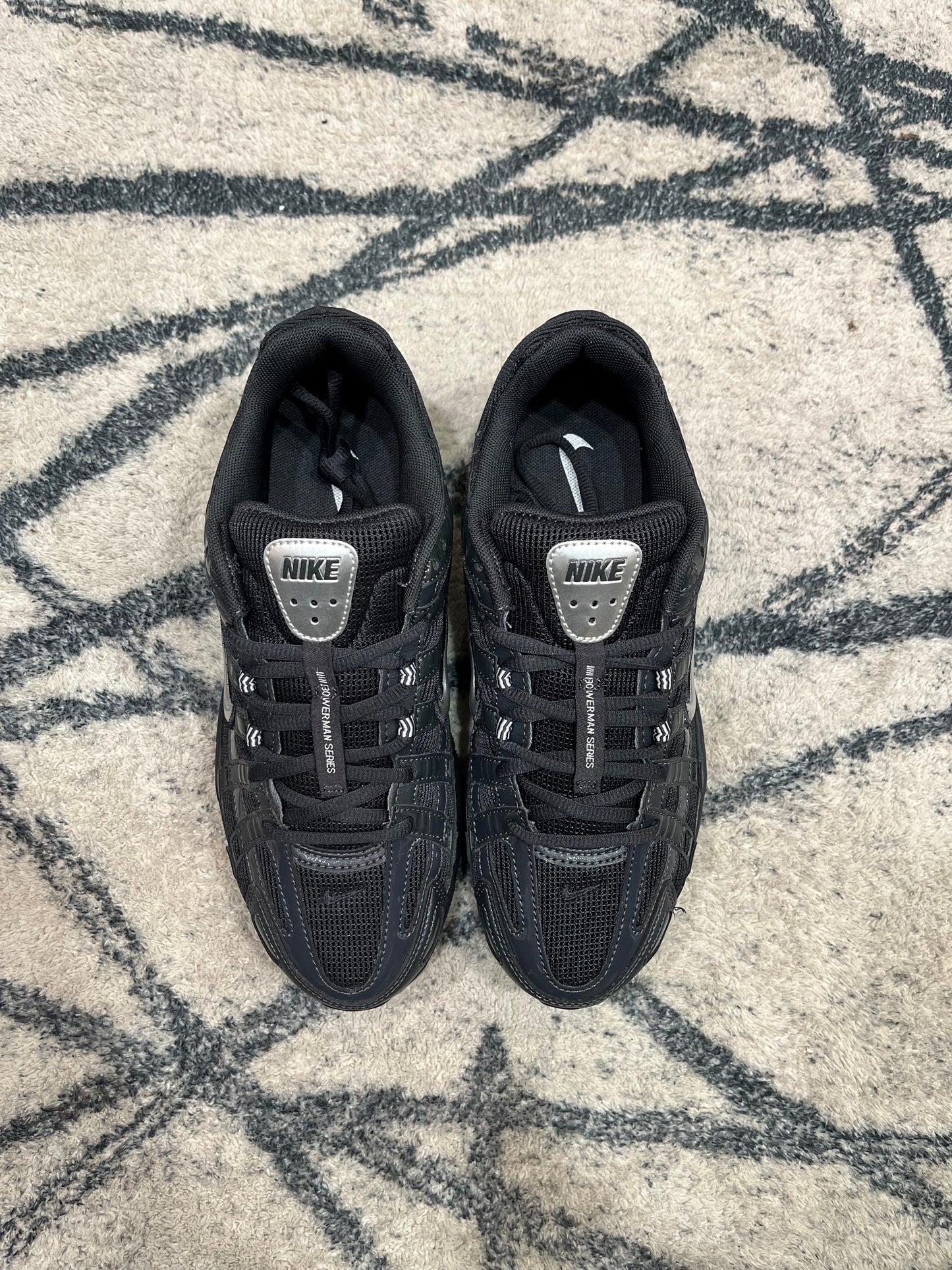 Nike P 6000 Silver Swoosh Black