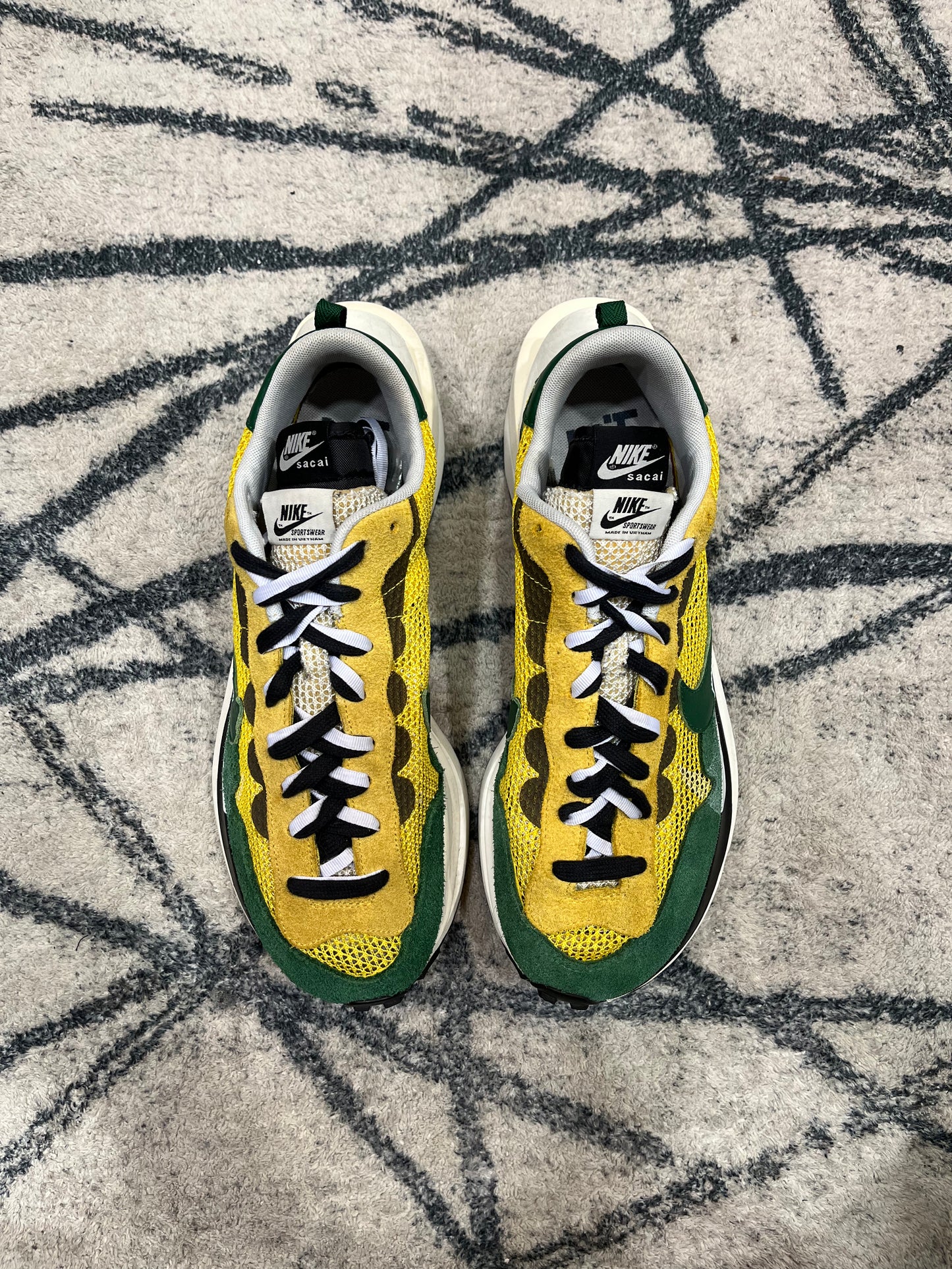 Nike Sacai Vaporwaffle Brazil