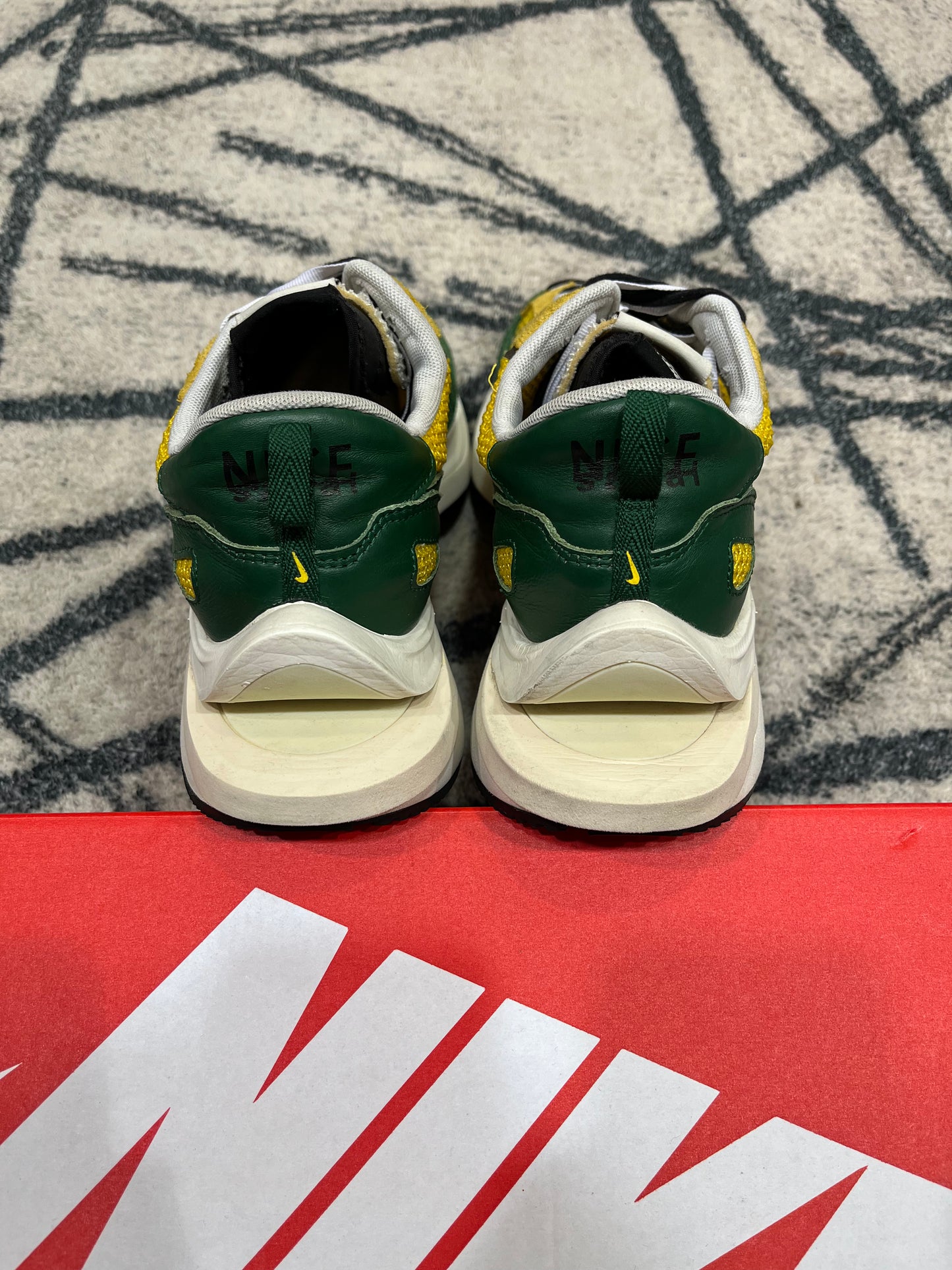 Nike Sacai Vaporwaffle Brazil