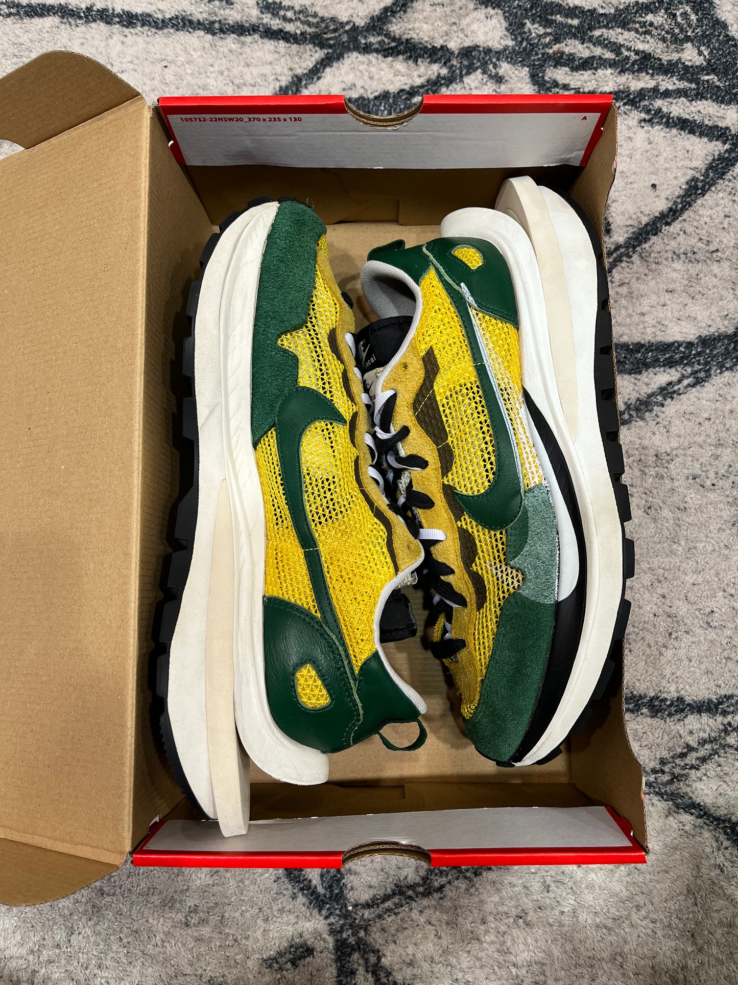 Nike Sacai Vaporwaffle Brazil