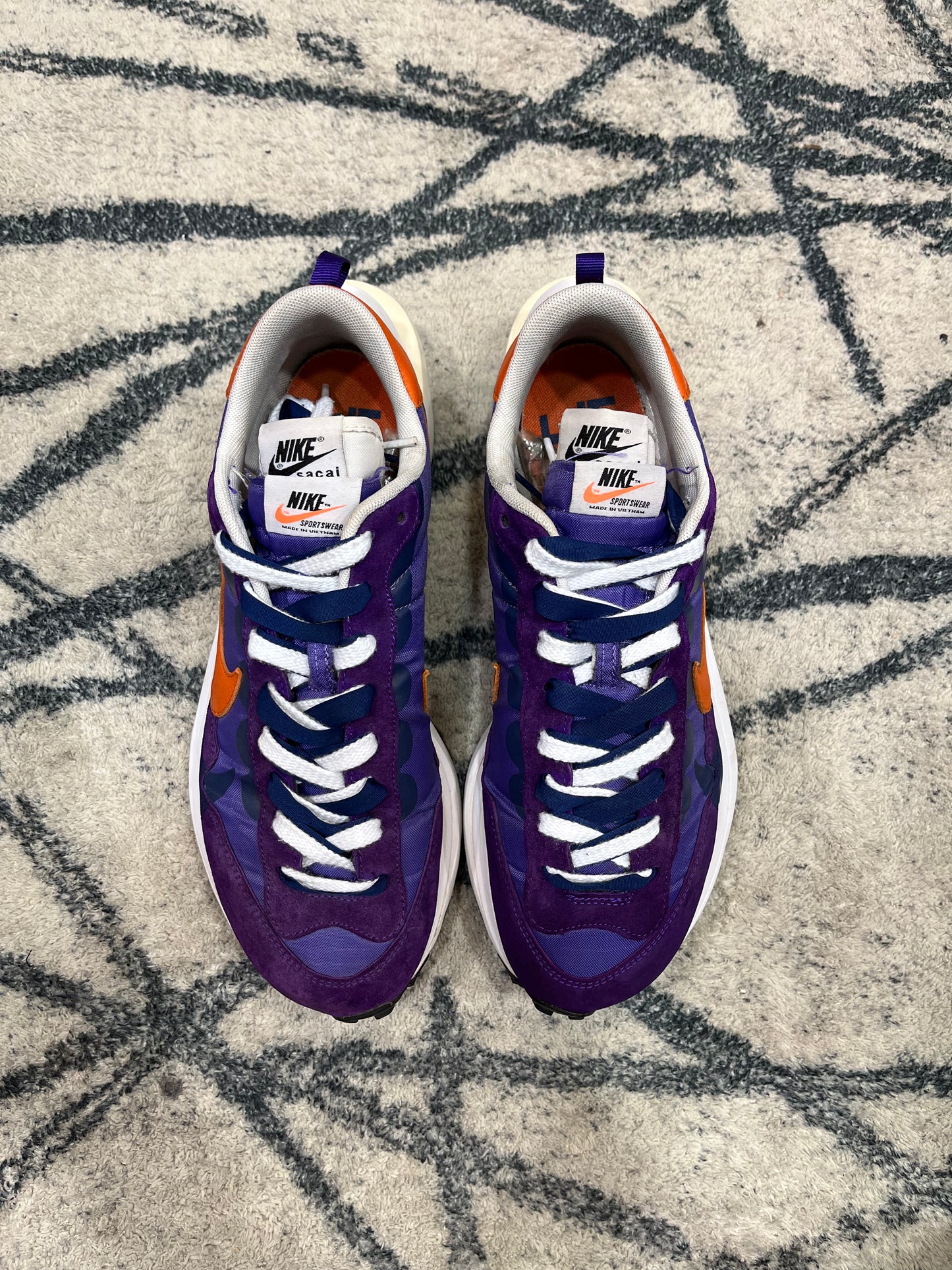 Nike Sacai Vaporwaffle Dark Iris