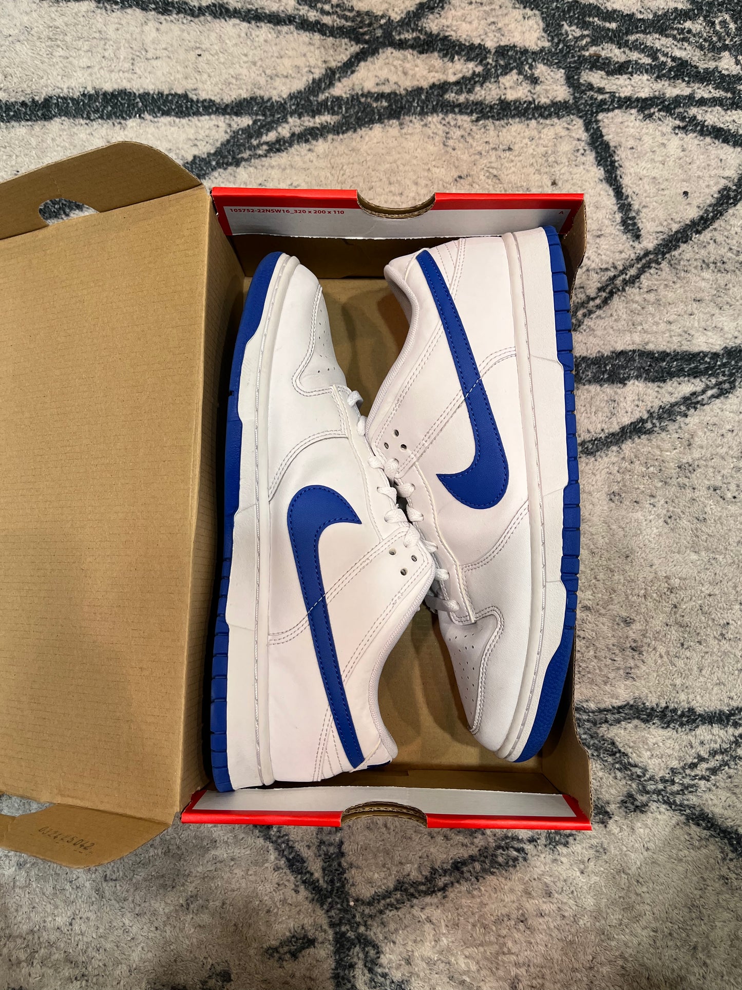 Nike Dunk Low Hyper Royal