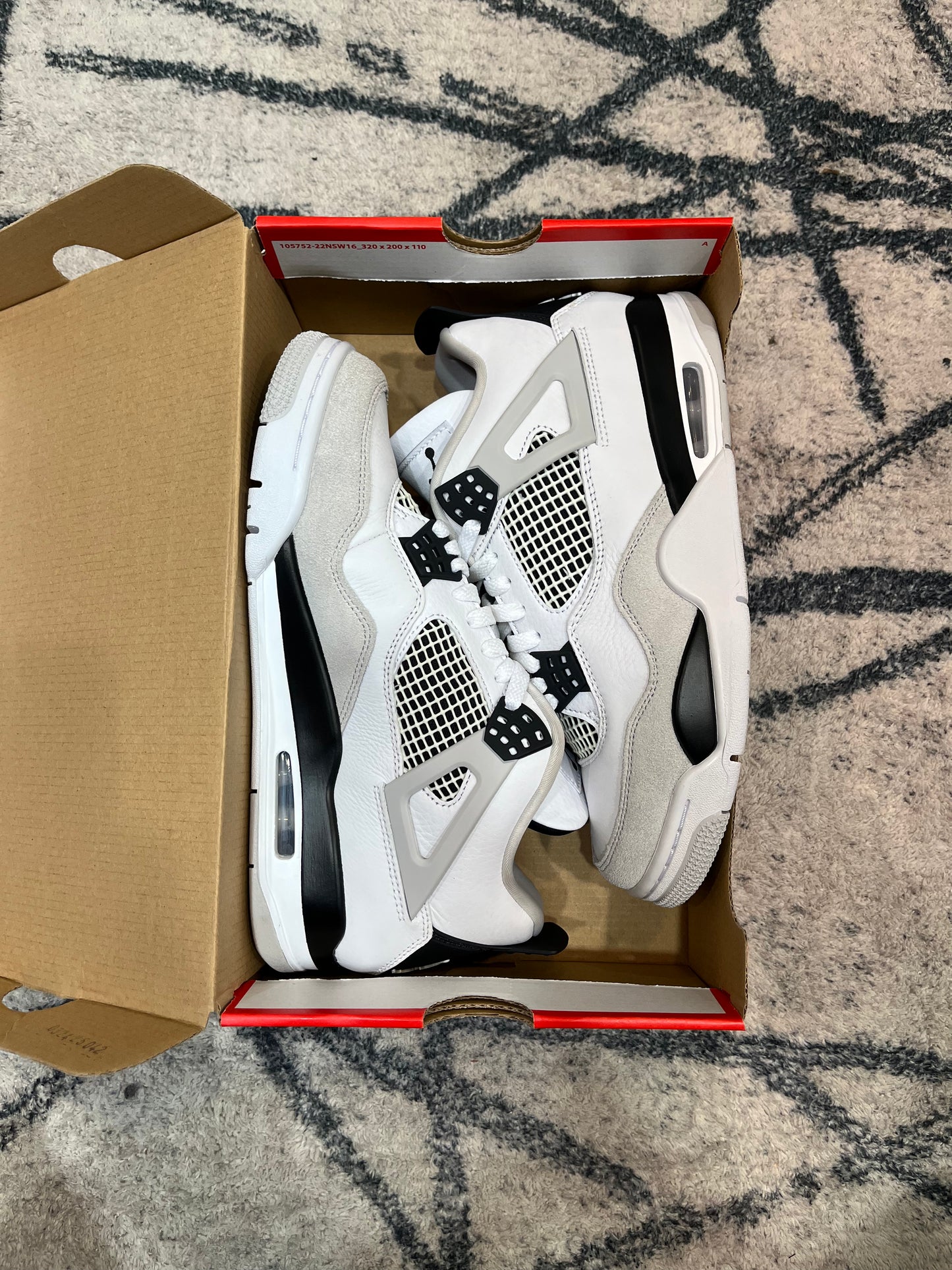 Air Jordan 4 Military Black