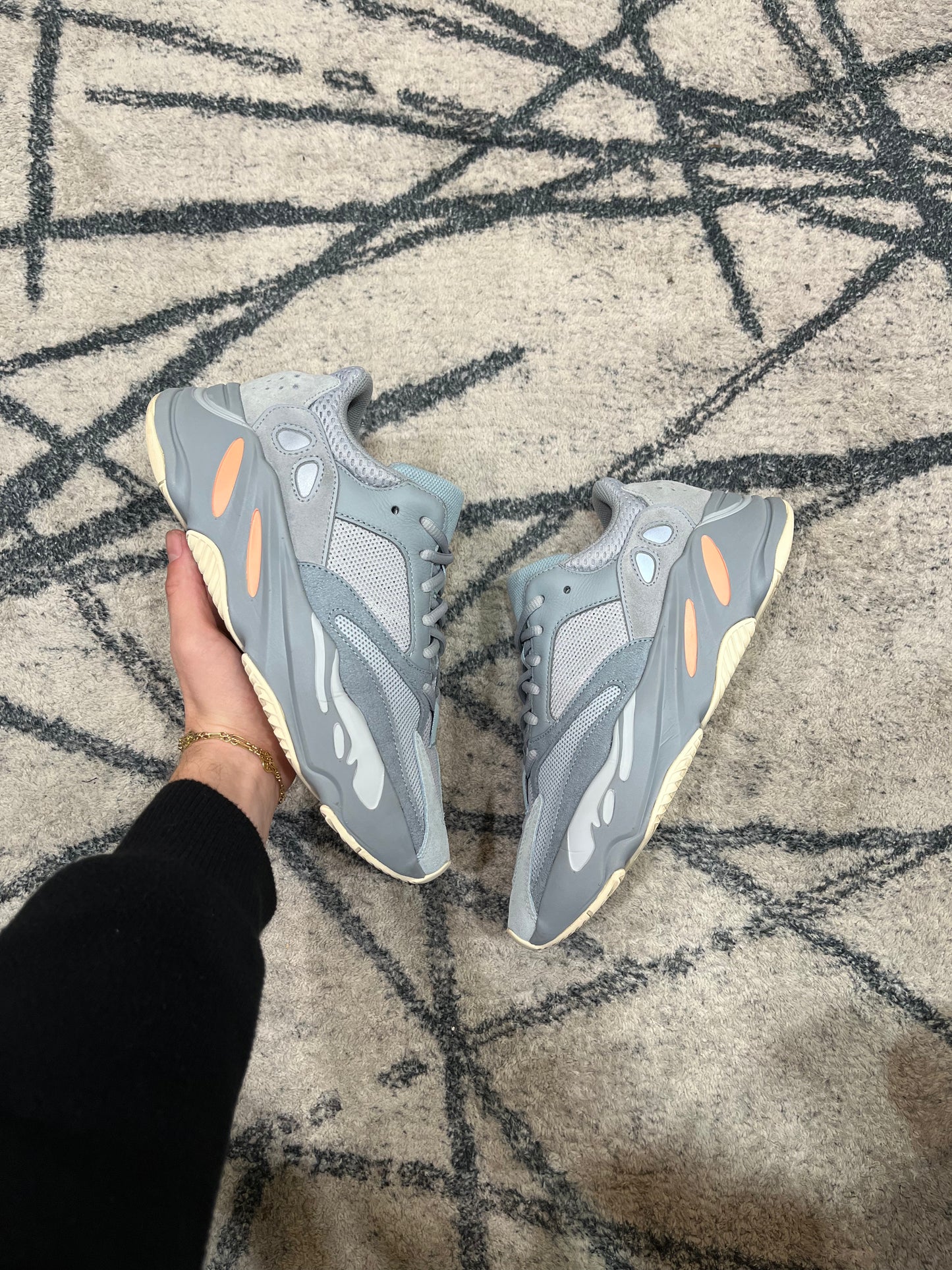 Yeezy 700 Inertia
