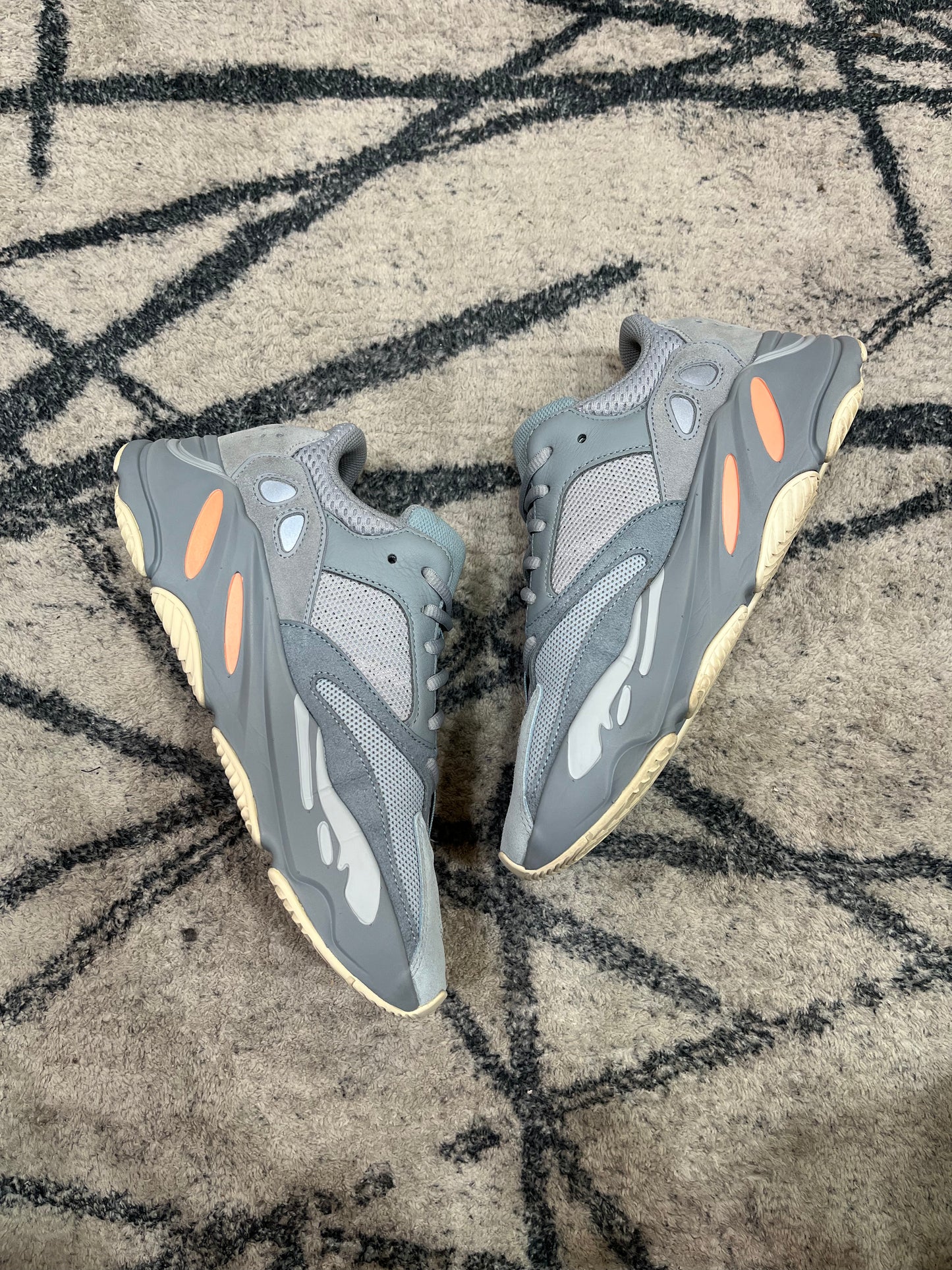 Yeezy 700 Inertia