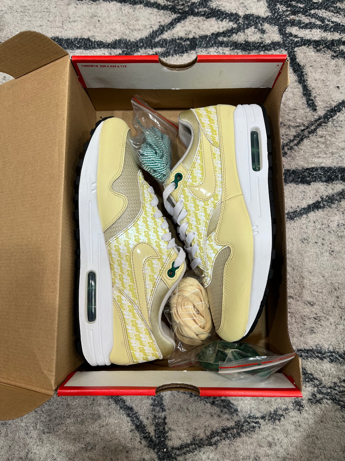 Nike Air Max 1 Lemonade