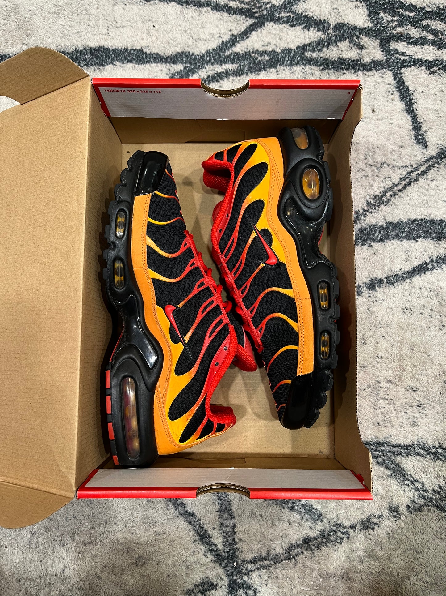 Nike Air Max Plus Volcano