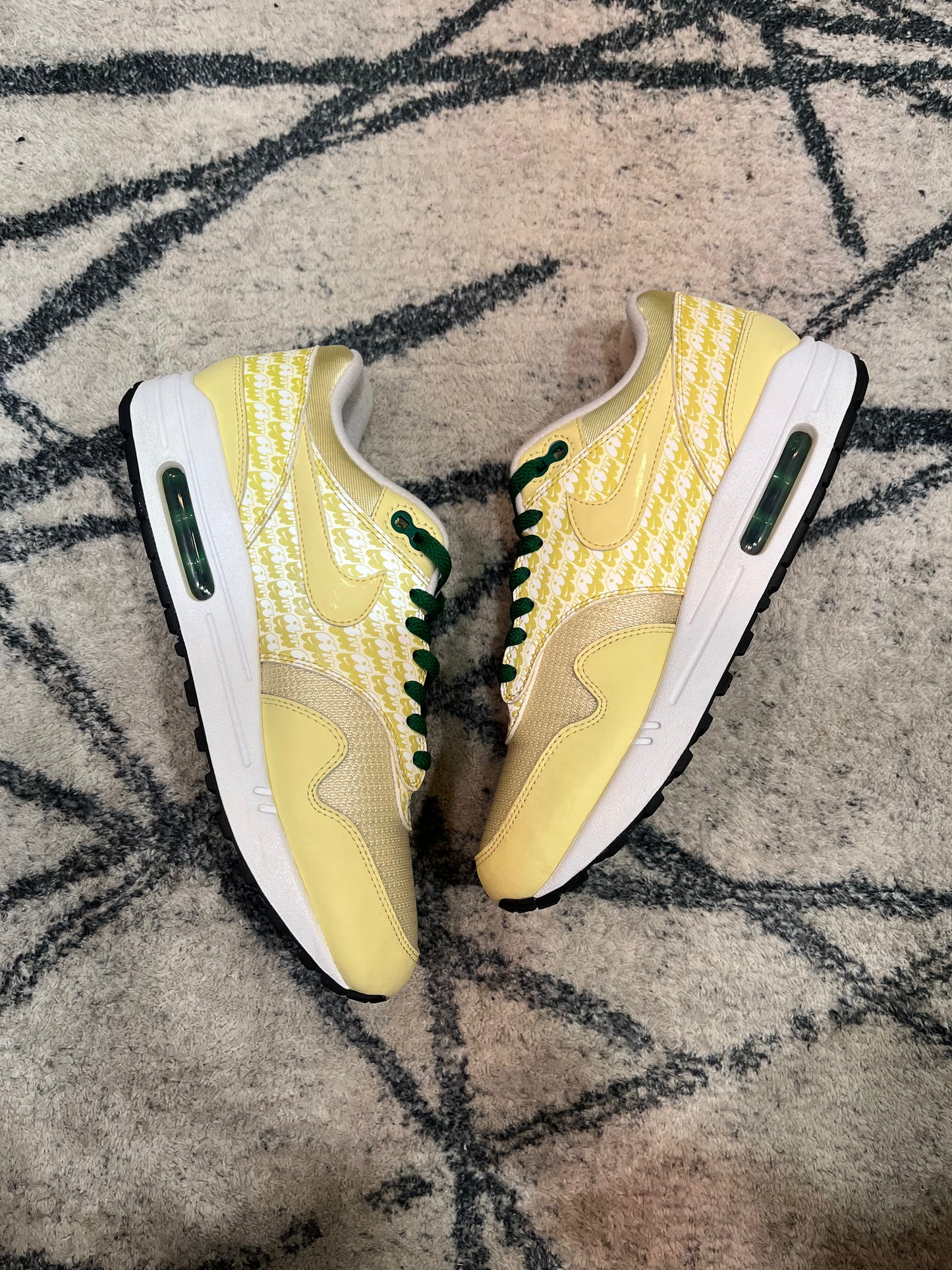 Nike Air Max 1 Lemonade