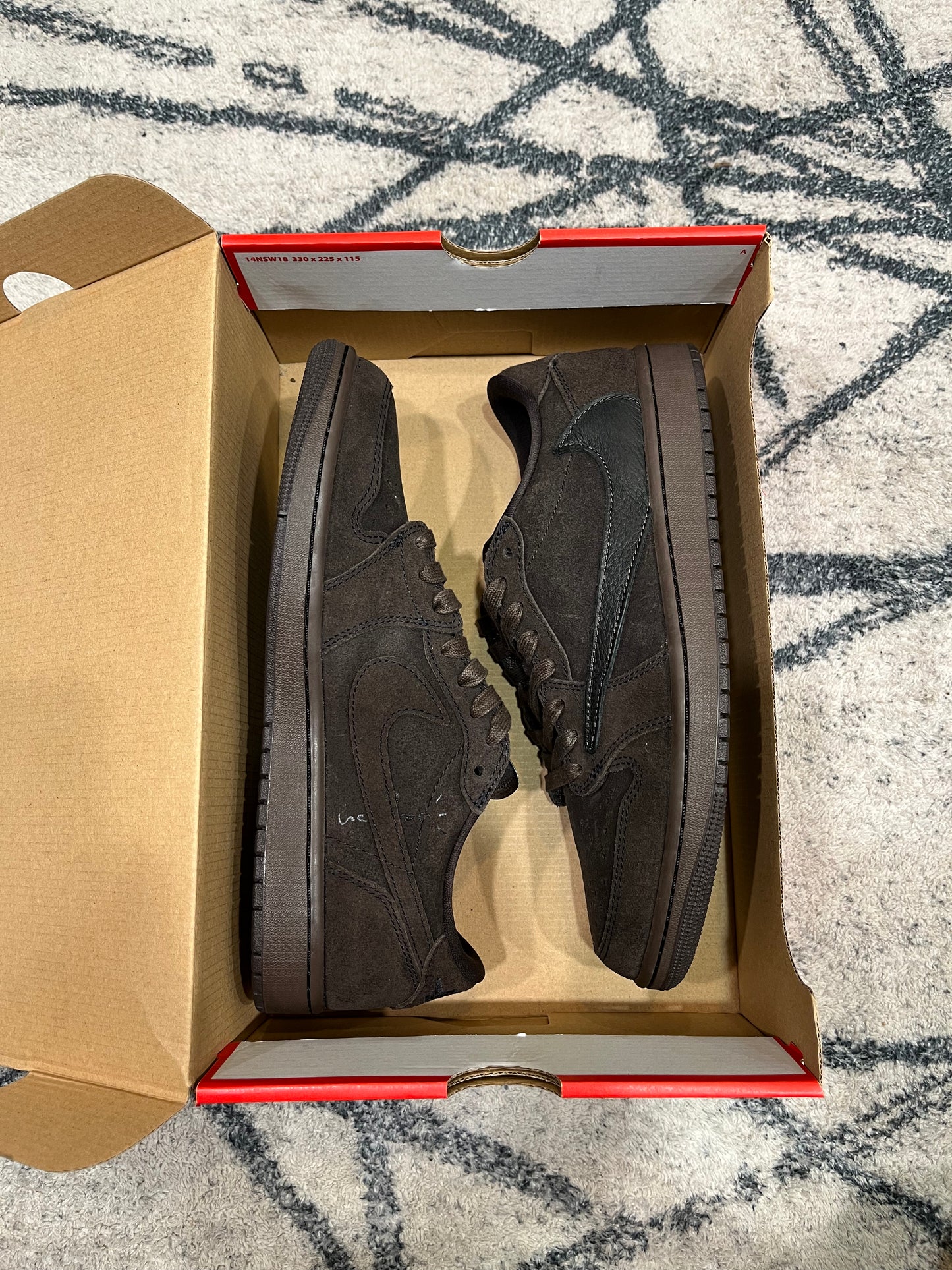 Air Jordan 1 Low Travis Scott Velvet Brown