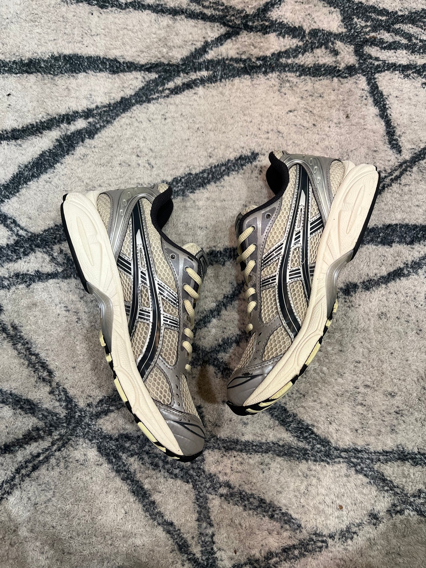 Asics Gel Kayano 14 Grey