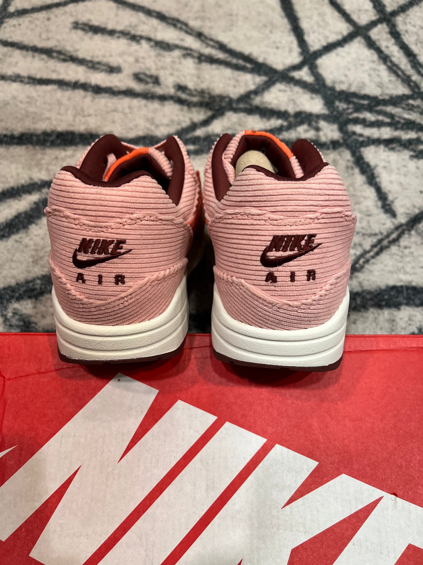 Nike Air Max 1 Corduroy Coral Dust