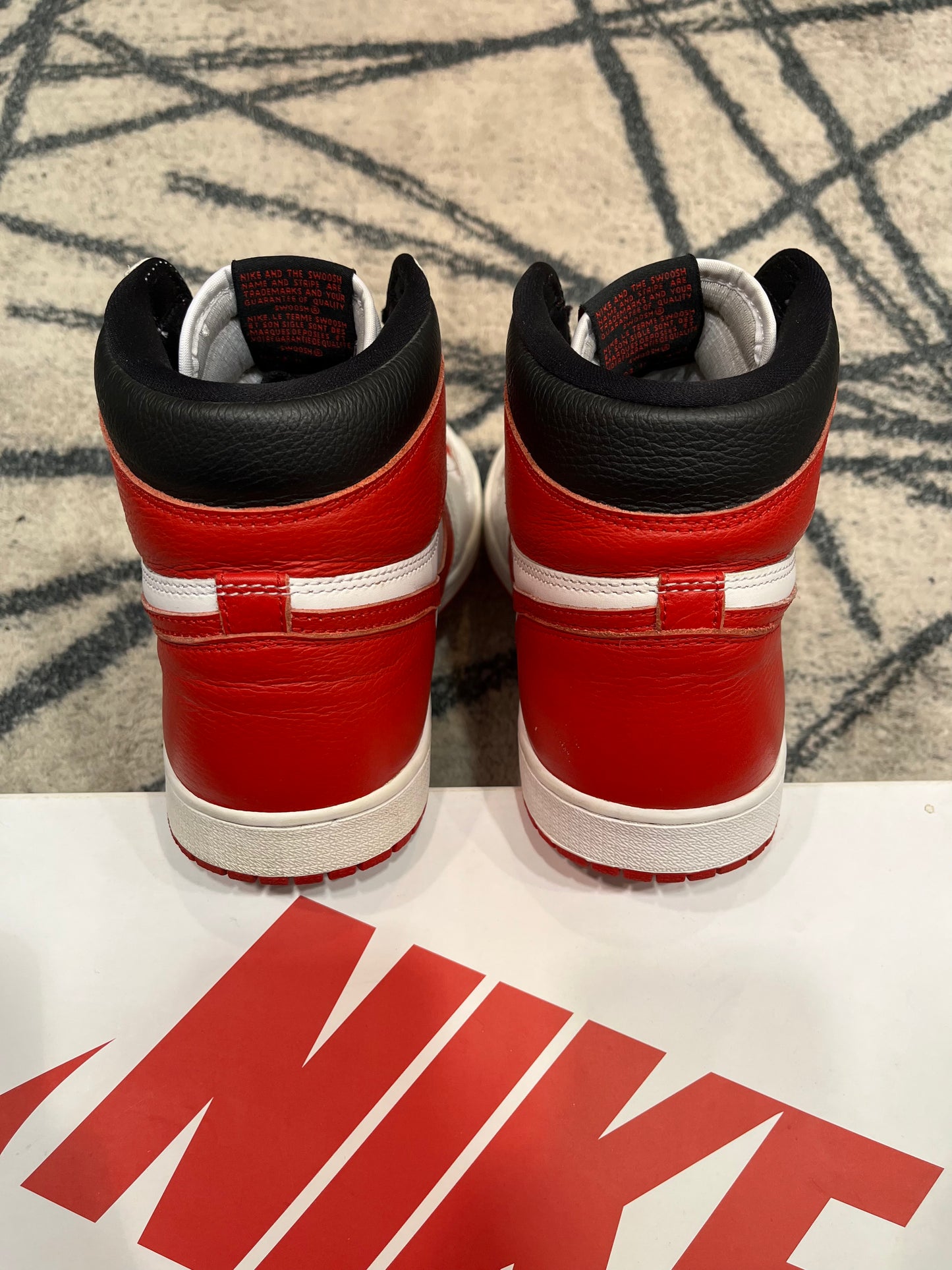 Air Jordan 1 High Heritage
