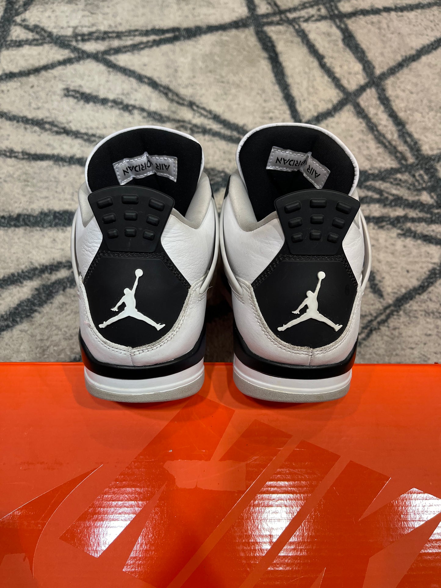 Air Jordan 4 Military Black