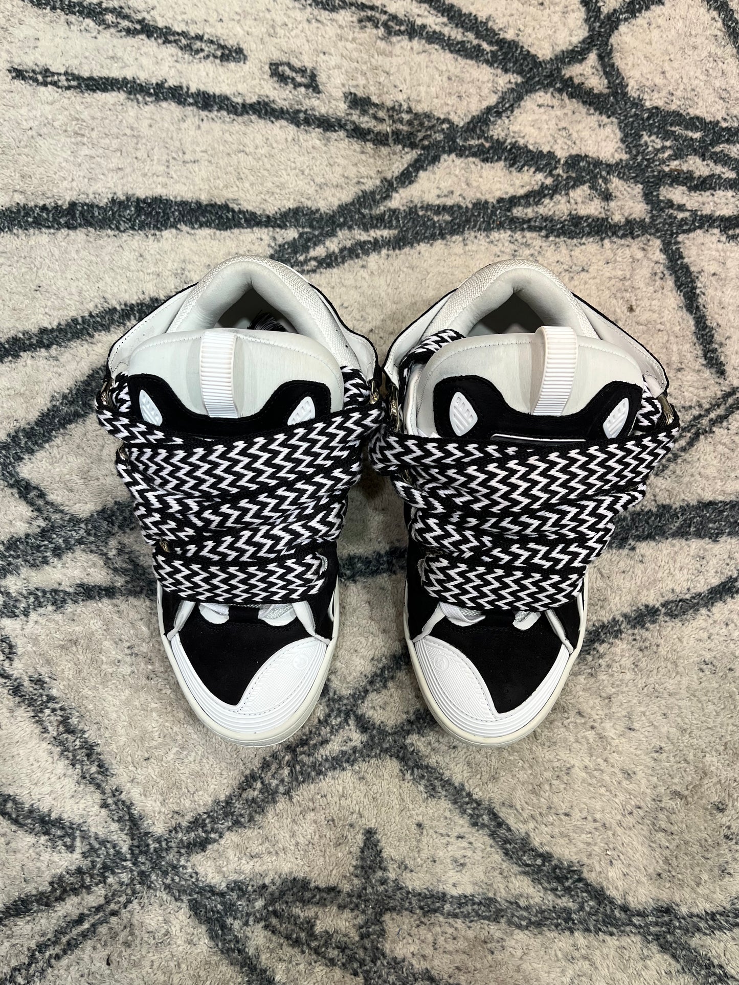 Lanvin Curb Black White
