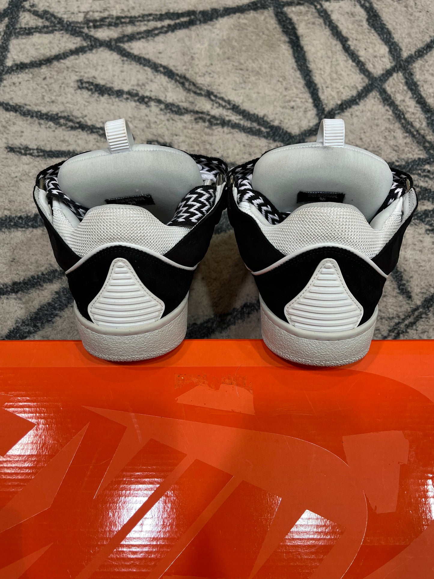 Lanvin Curb Black White