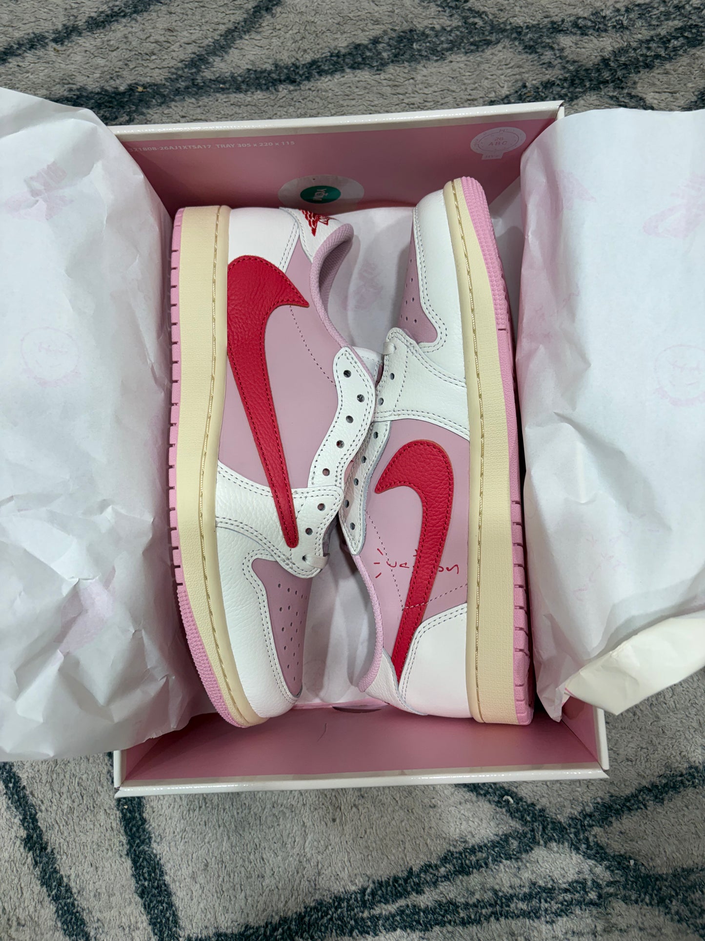 Air Jordan 1 Travis Scott Tropical Twist