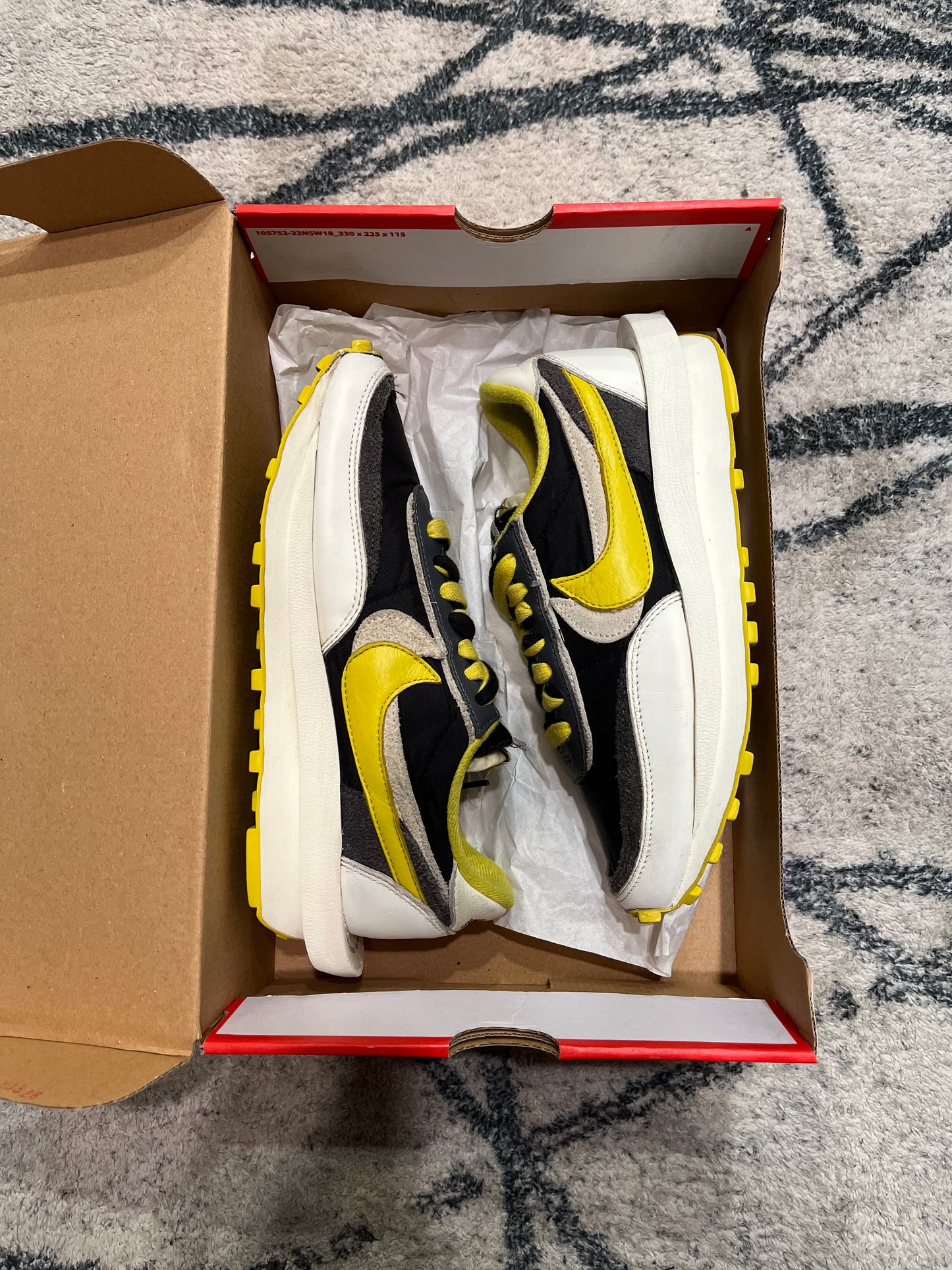 Nike LDWaffle Sacai Bright Citron