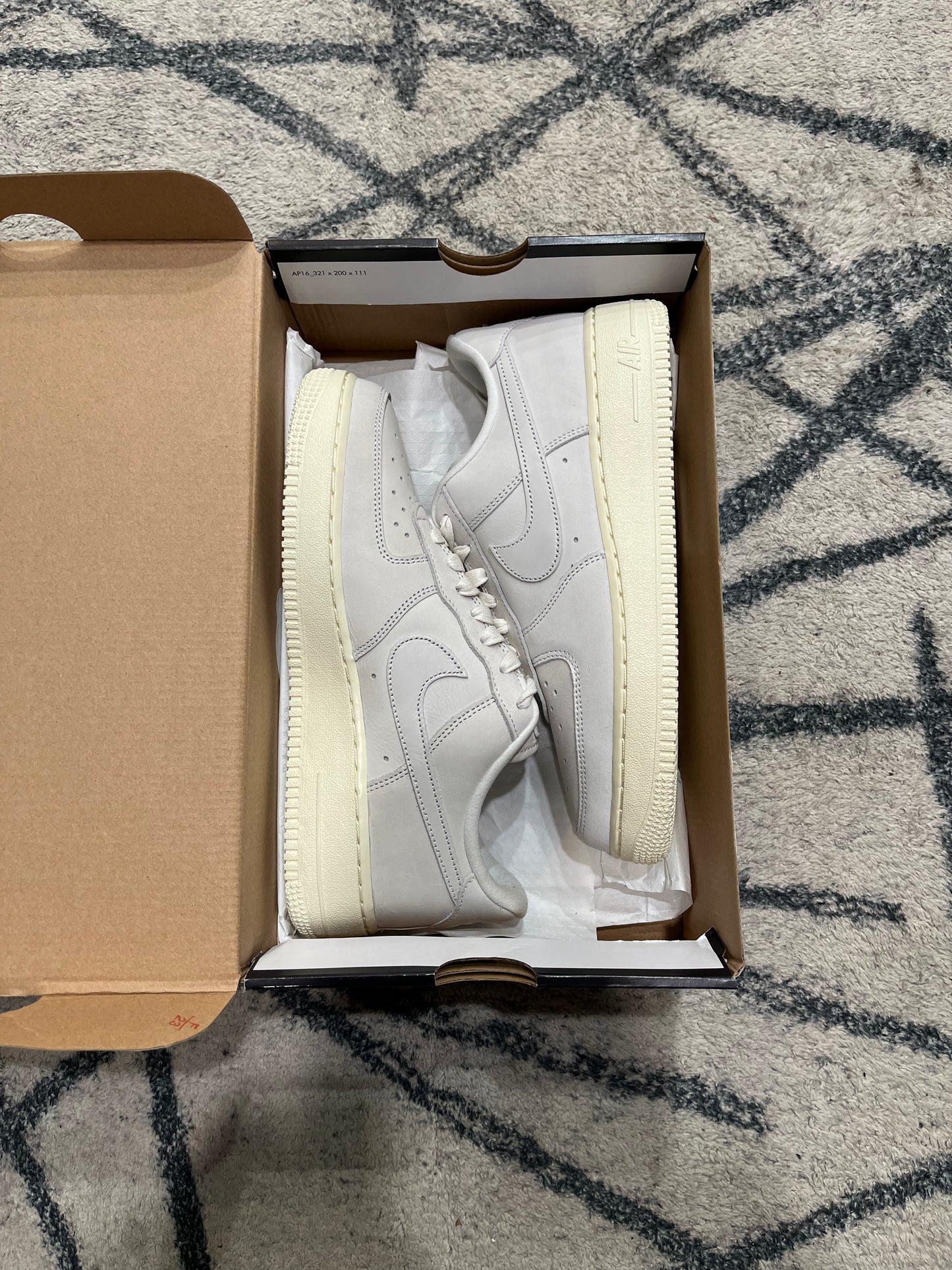 Nike Air Force 1 PRM White