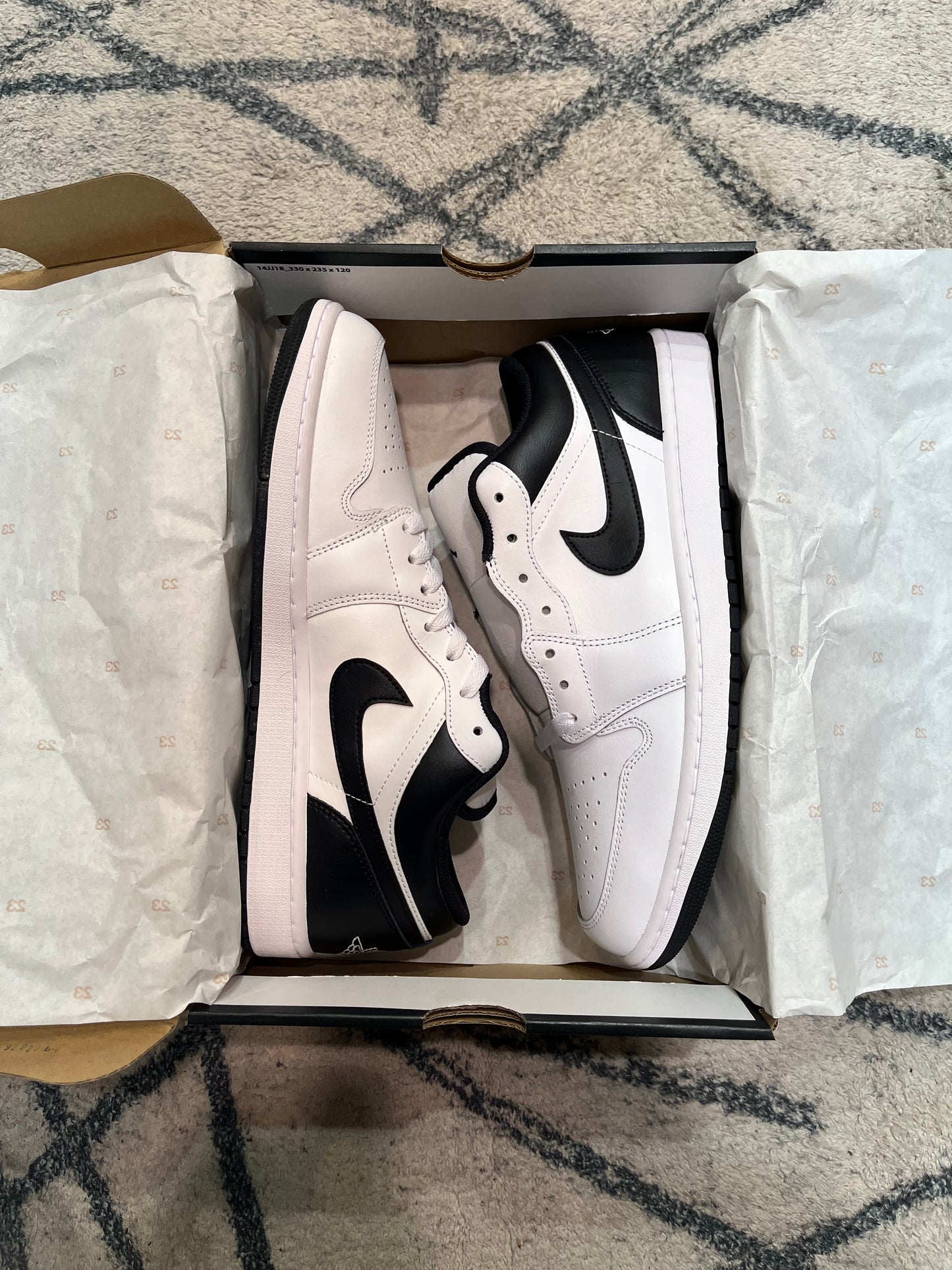Air Jordan 1 Low White Black