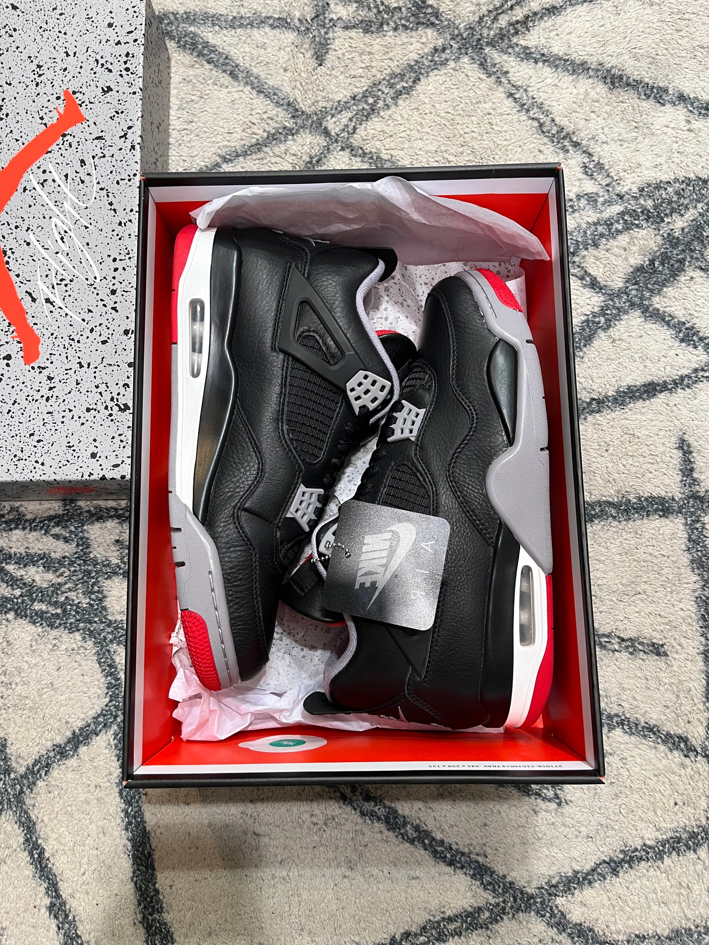 Air Jordan 4 Black Fire Red