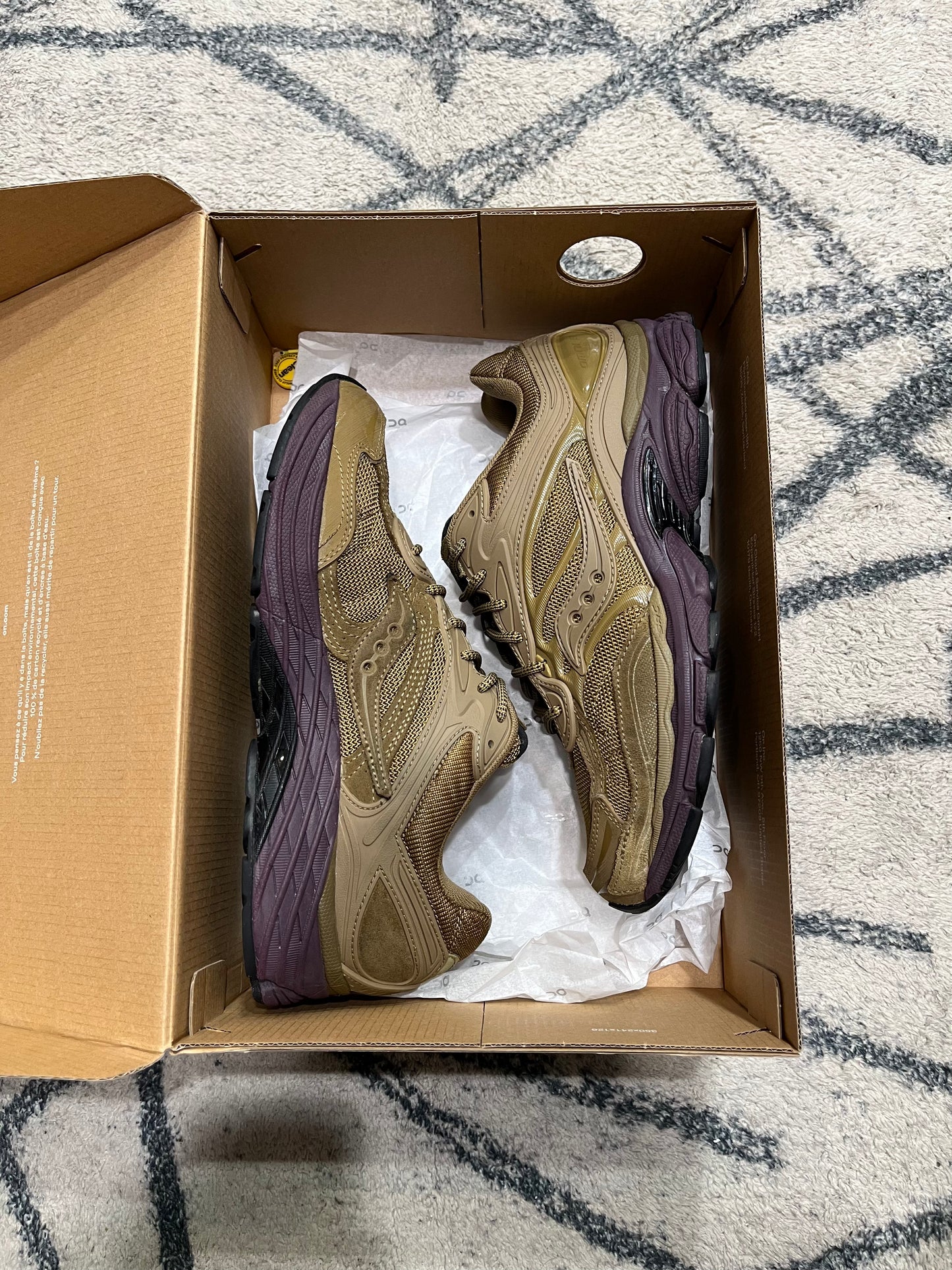 Saucony Omni 9 Armor Brown