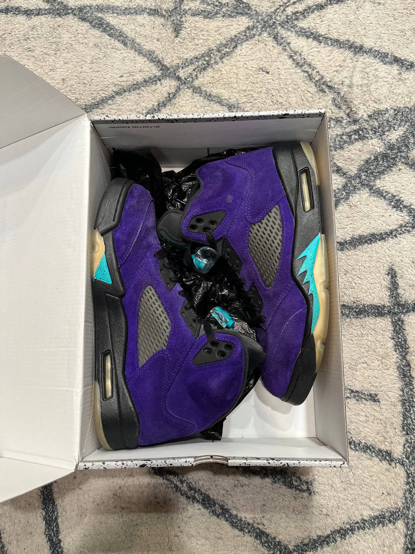 Air Jordan 5 Alternate Purple