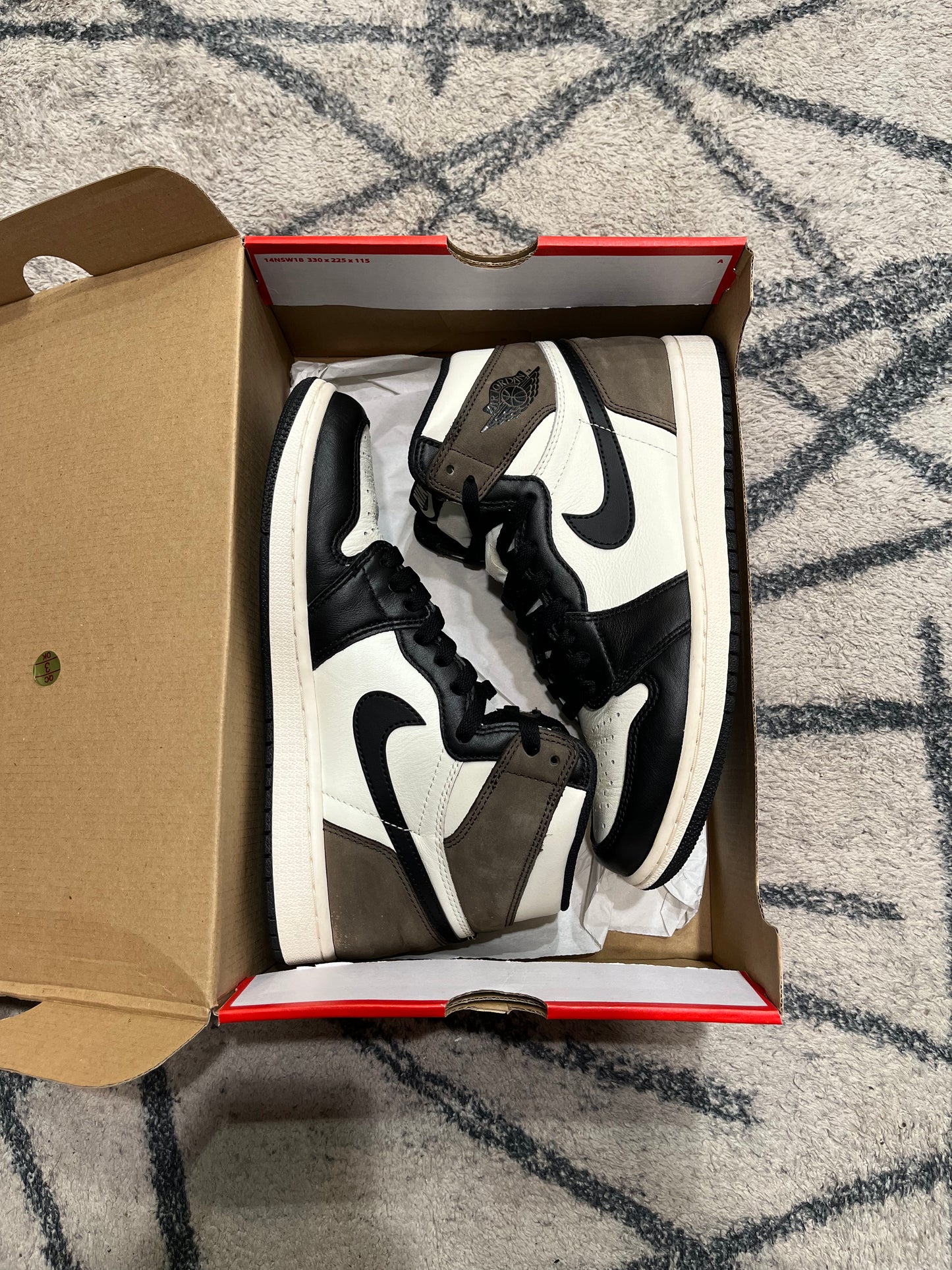 Air Jordan 1 High Mocha