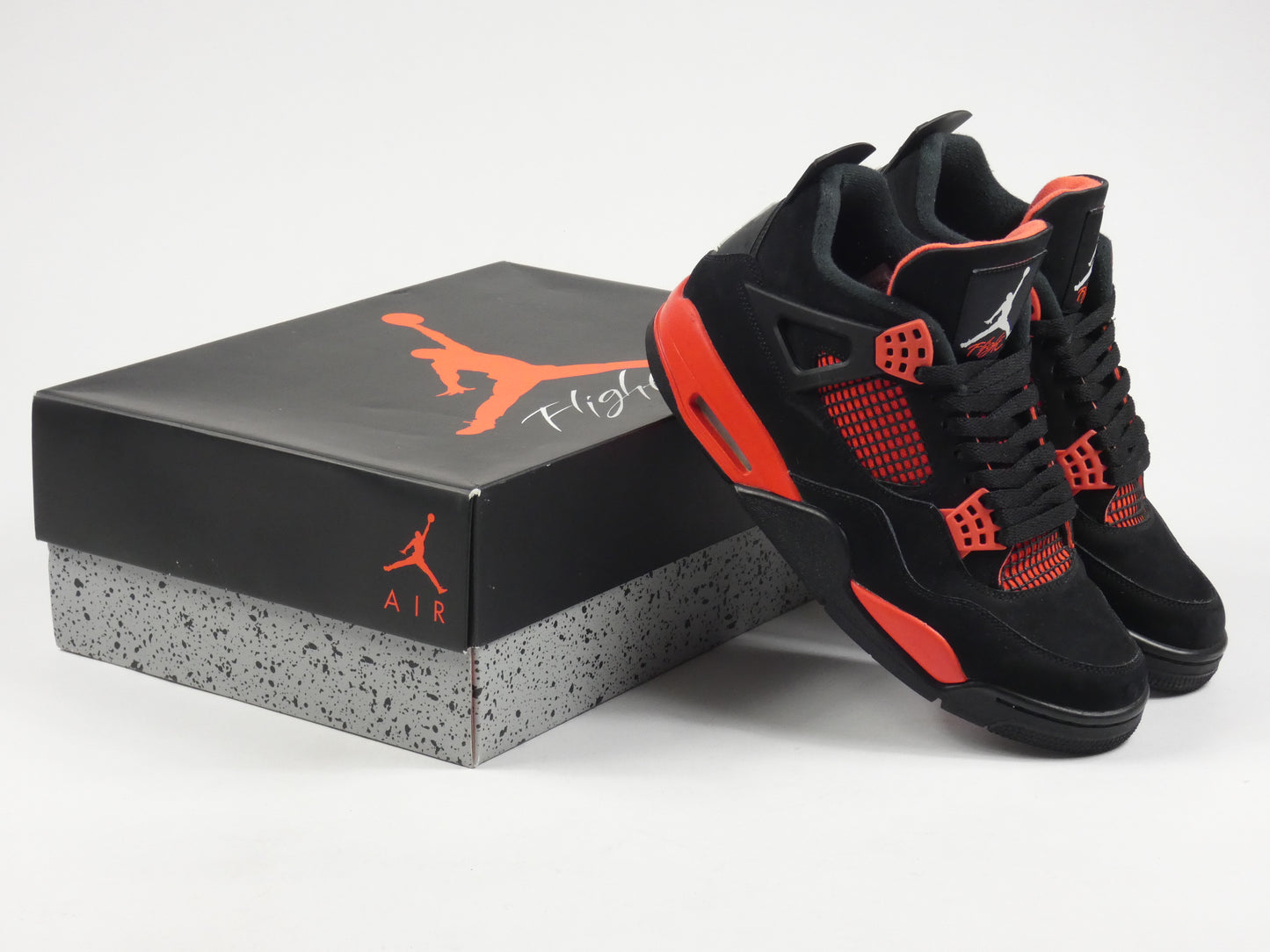 Air Jordan 4 Red Thunder