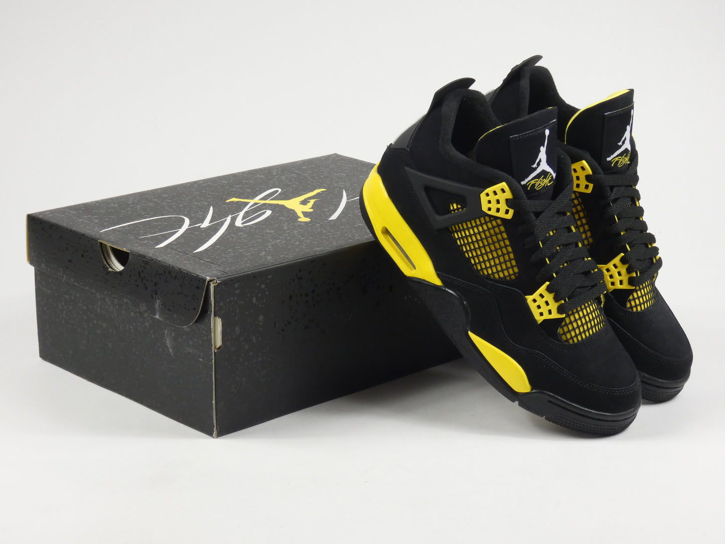 Air Jordan 4 Yellow Thunder