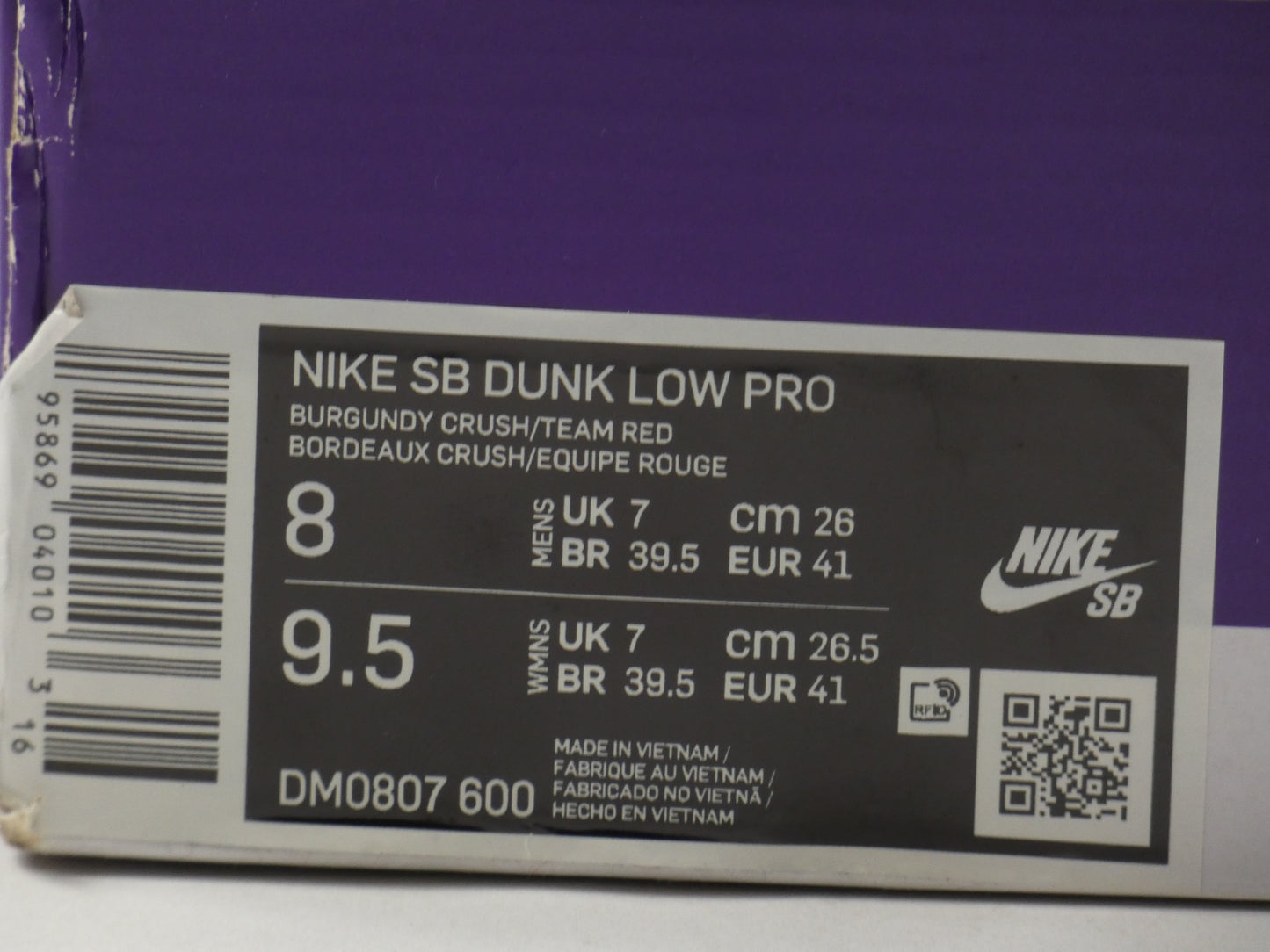 Nike Dunk SB Low Cherry