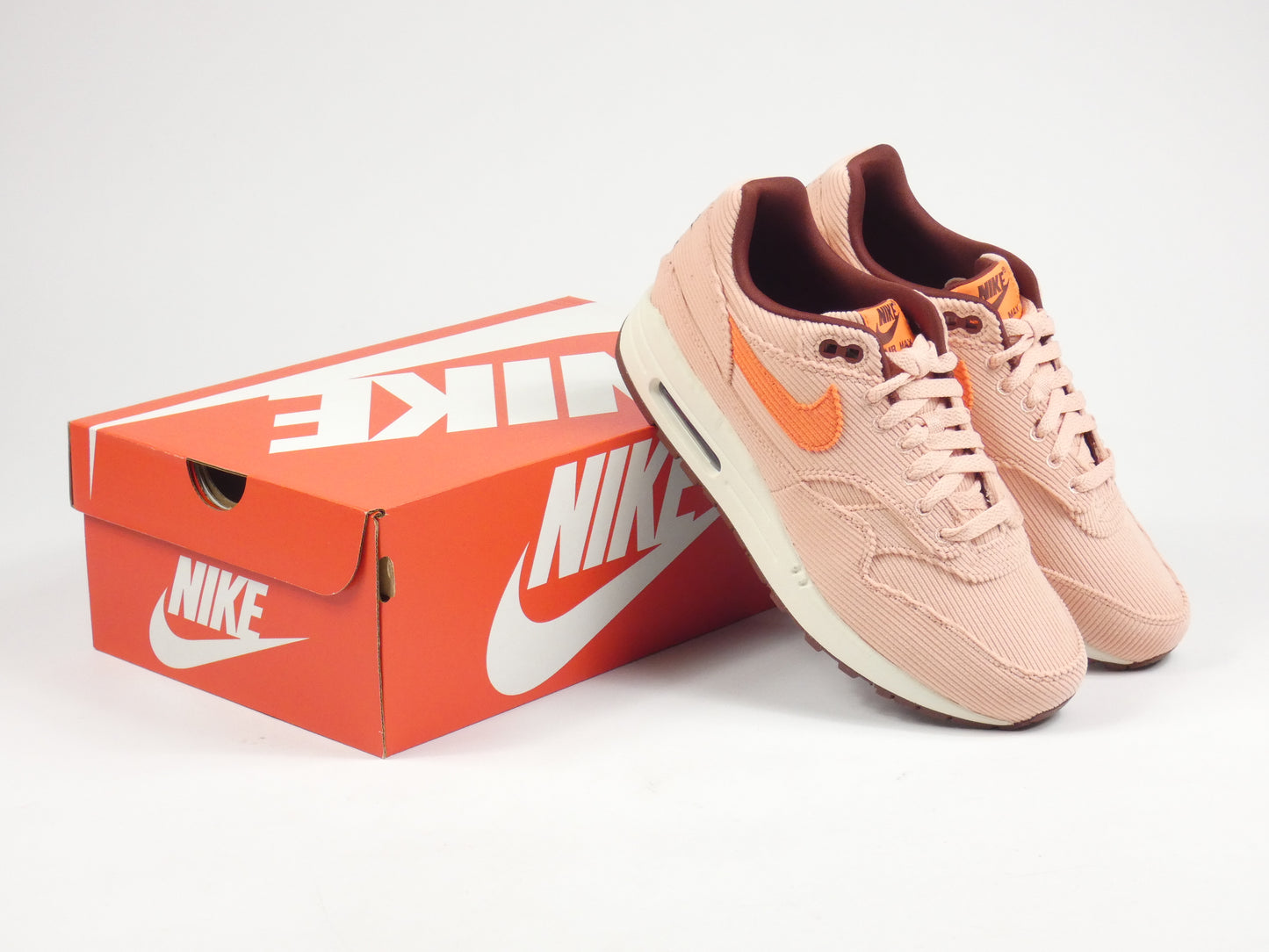 Nike Air Max 1 Corduroy Coral