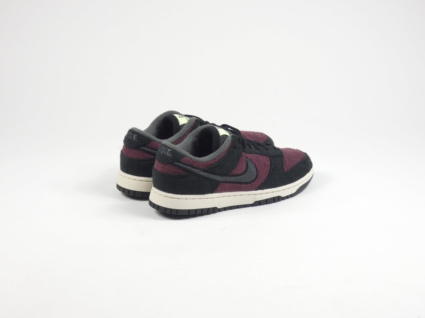 Nike Dunk Low Burgundy Crush