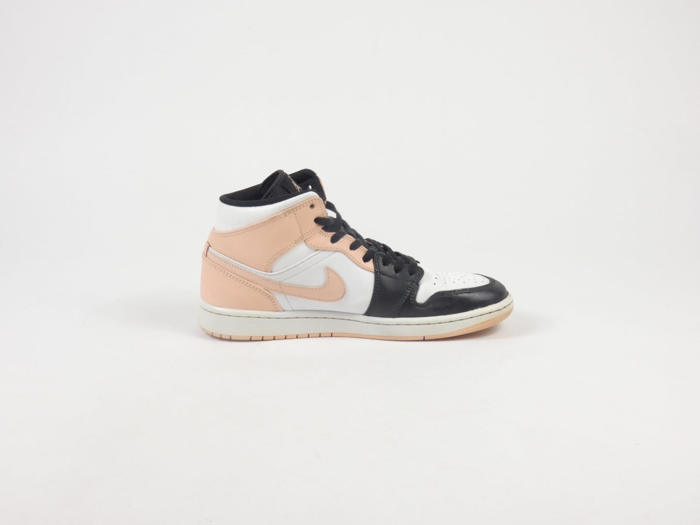 Air Jordan 1 Mid Artic Orange