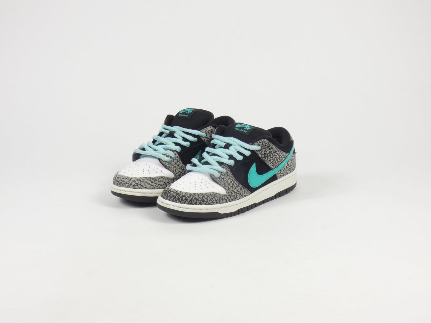 Nike Dunk SB Atmos Elephant