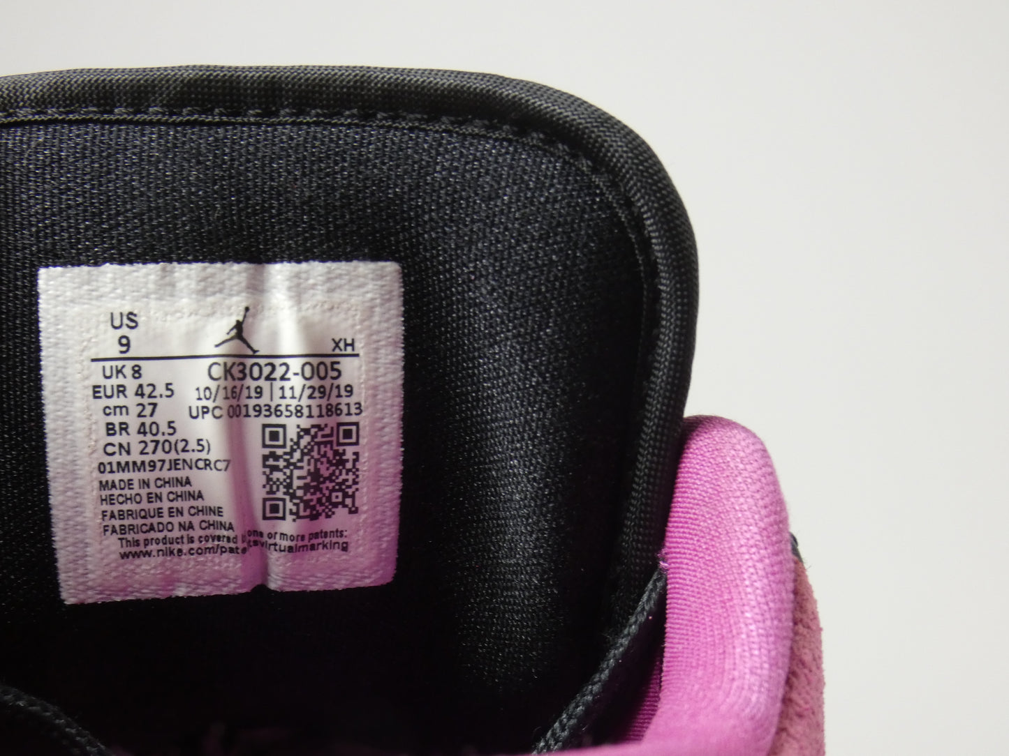 Air Jordan 1 Low Black Active Fuchsia