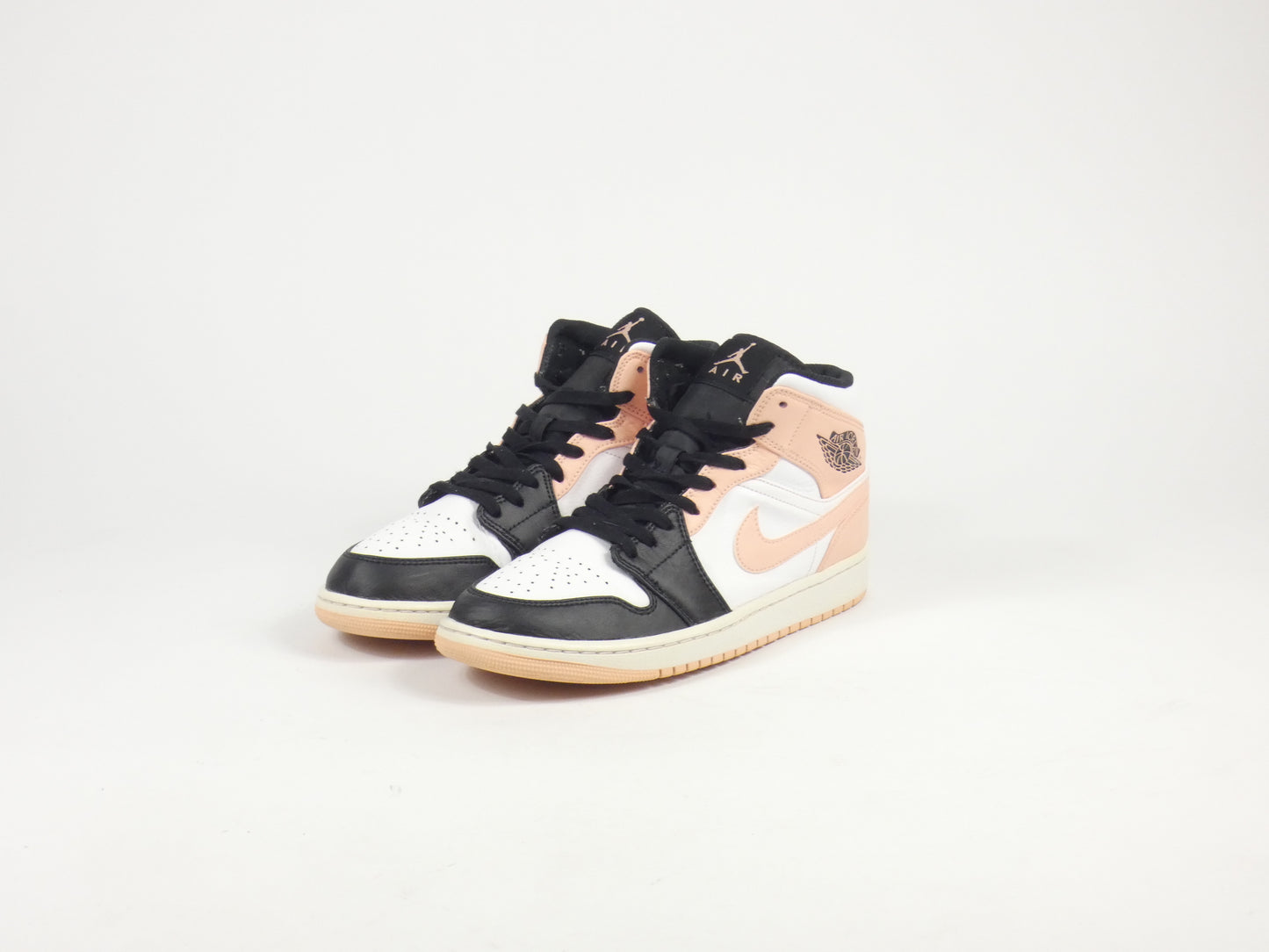 Air Jordan 1 Mid Artic Orange