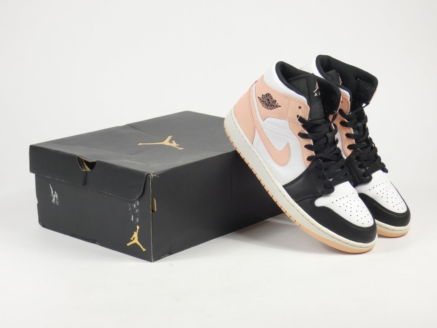 Air Jordan 1 Mid Artic Orange