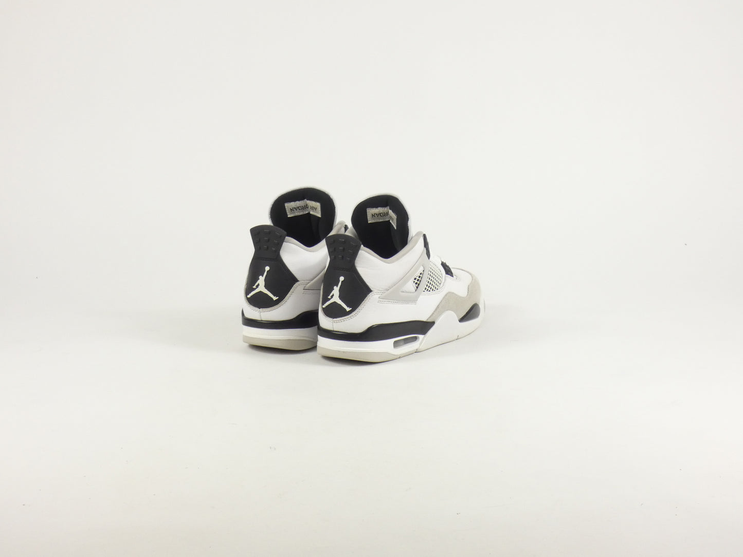 Air Jordan 4 military Black
