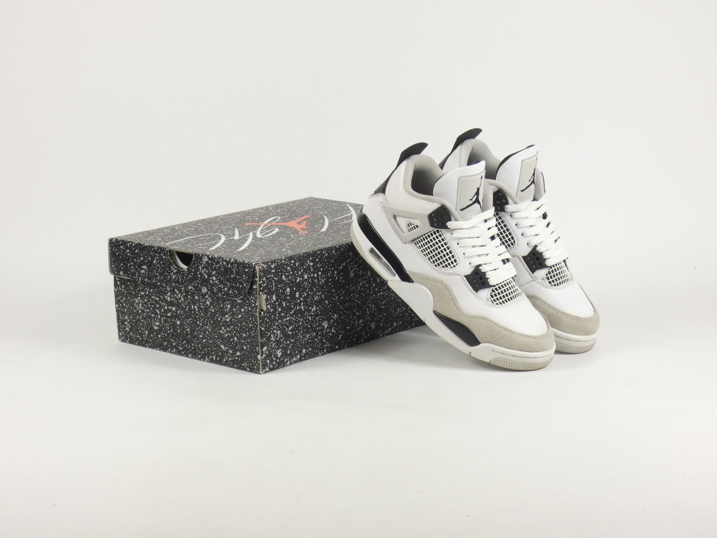 Air Jordan 4 military Black