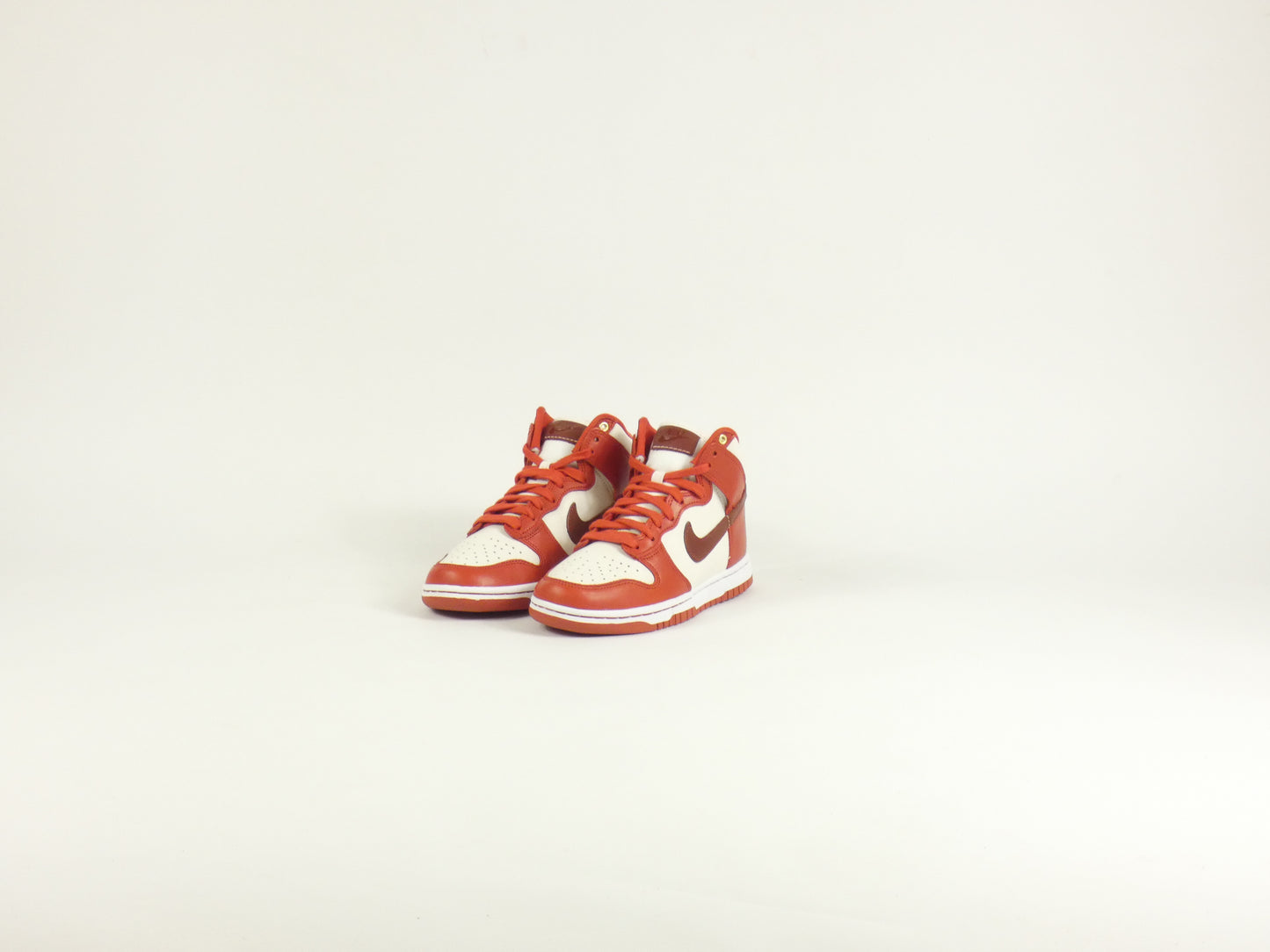 Nike Dunk High LXX Cinnabar