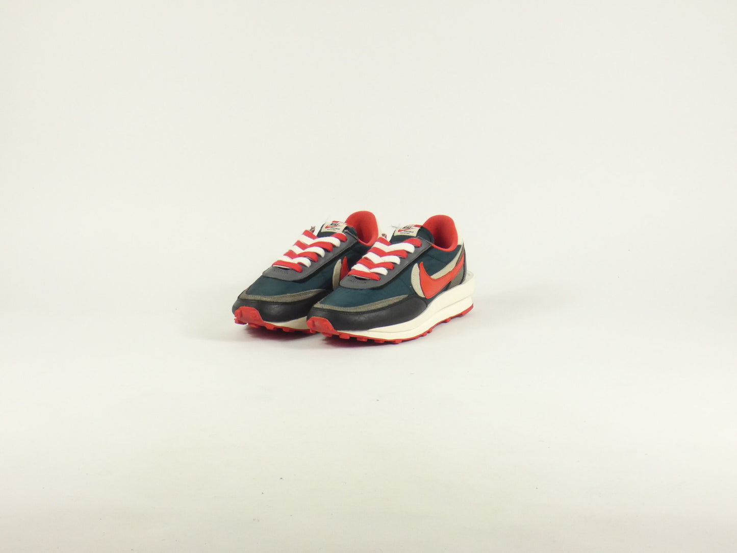 Nike Sacai LD Waffle University Red