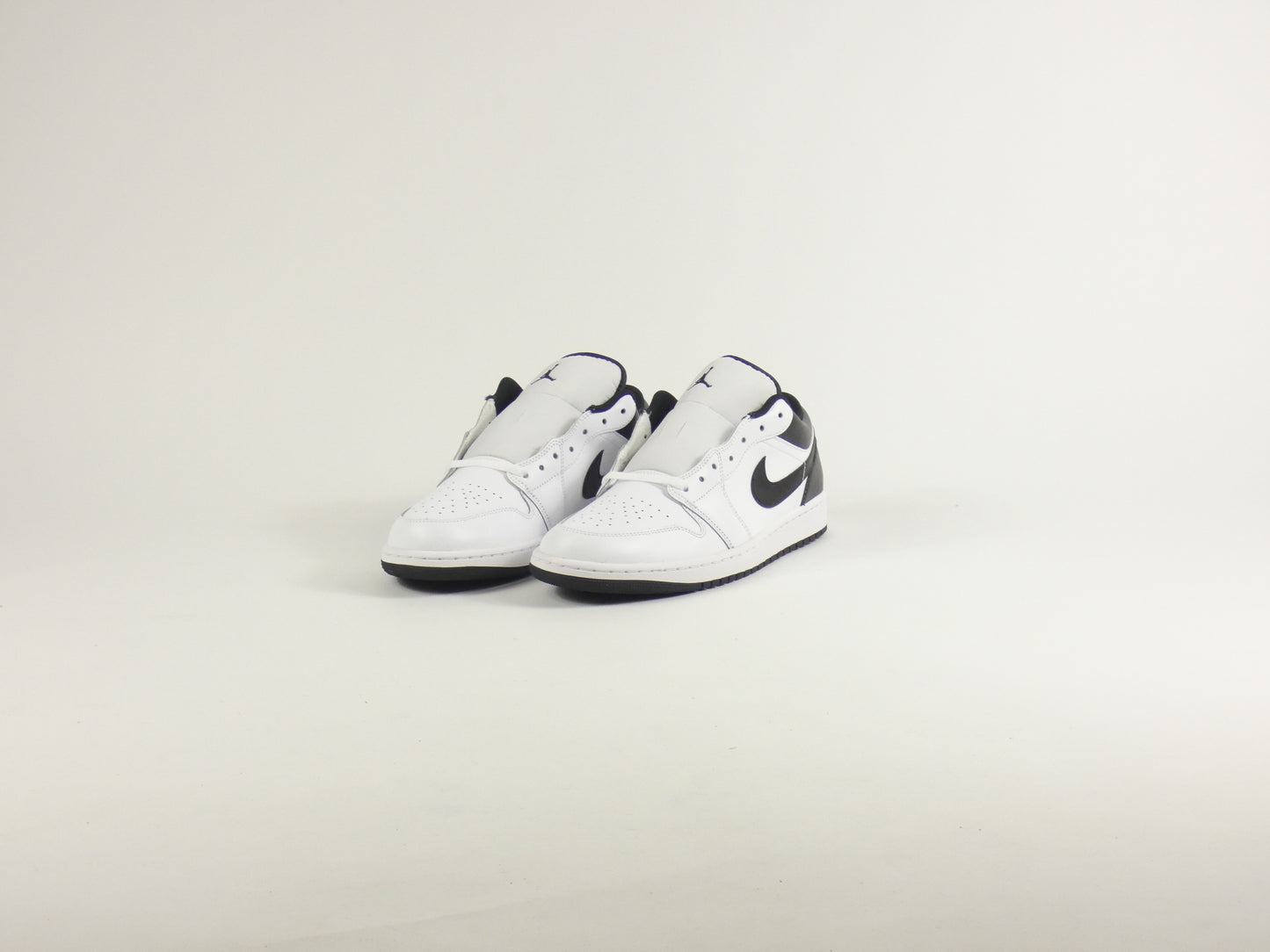 Air Jordan 1 Low White Black