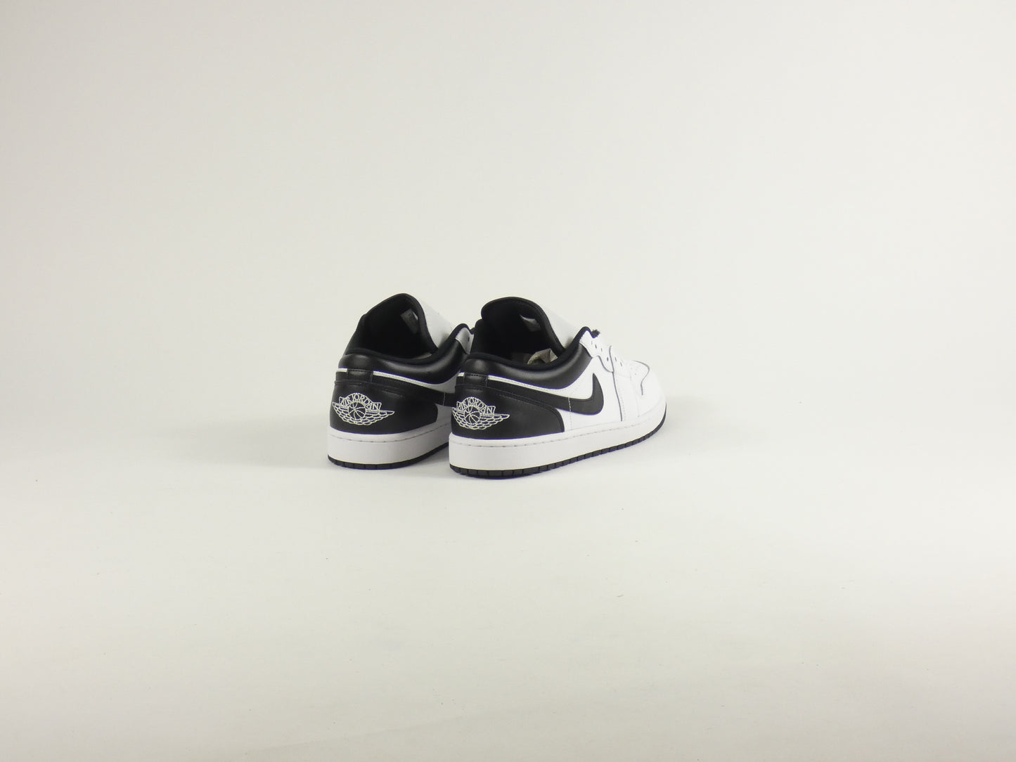 Air Jordan 1 Low White Black