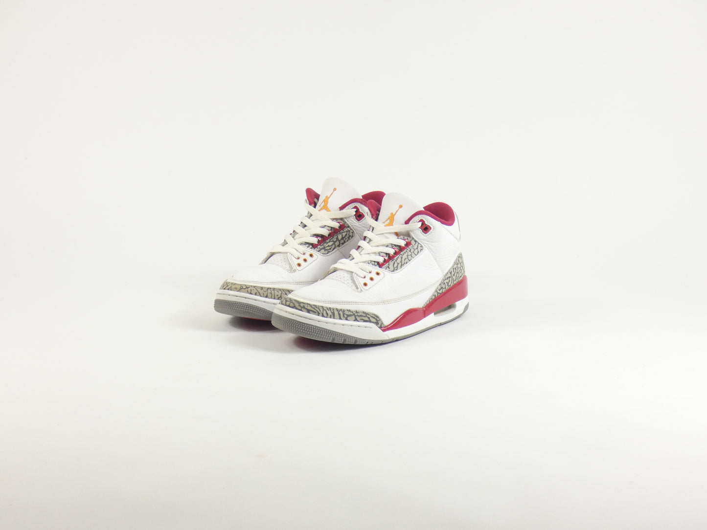 Air Jordan 3 Cardinal Red