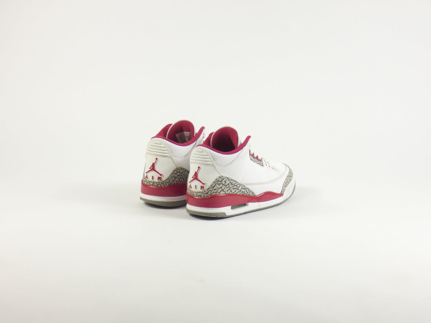 Air Jordan 3 Cardinal Red